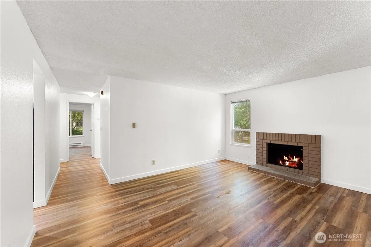 Property photo for 149 S 329th Place #a5, Federal Way photo 2