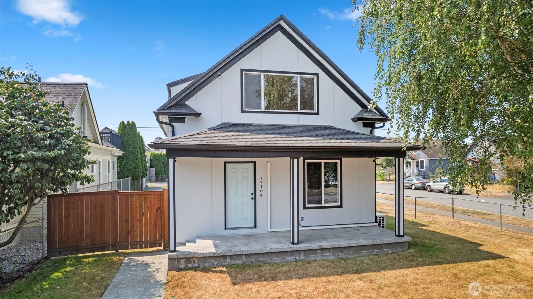 Property photo for 2104 Rockefeller Avenue #1716, Everett