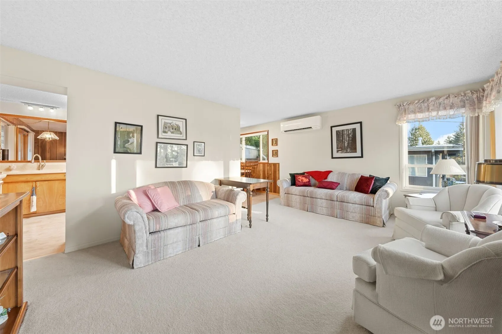 Property photo for 24 158th Place Se, Bellevue photo 5