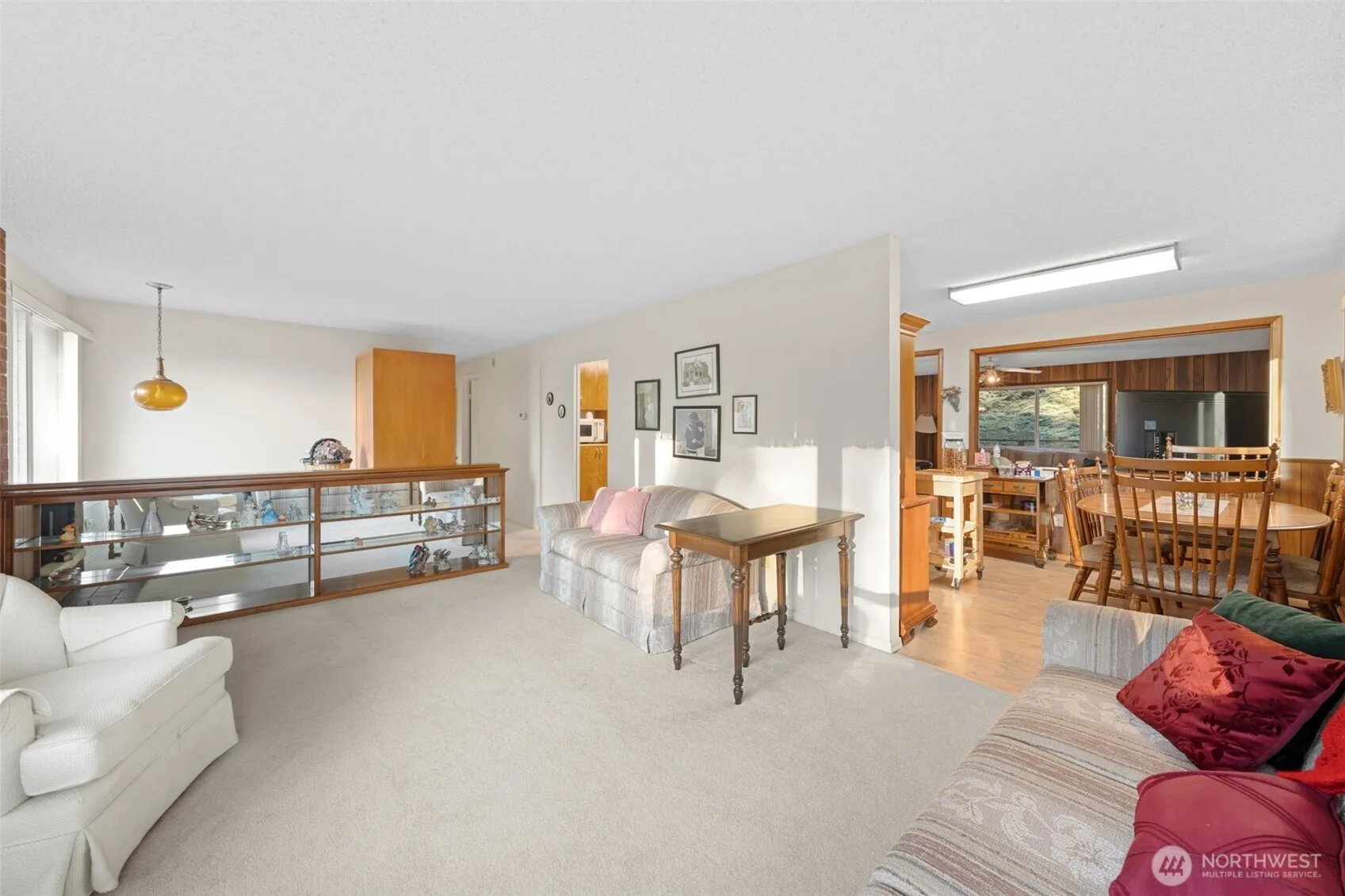 Property photo for 24 158th Place Se, Bellevue photo 4