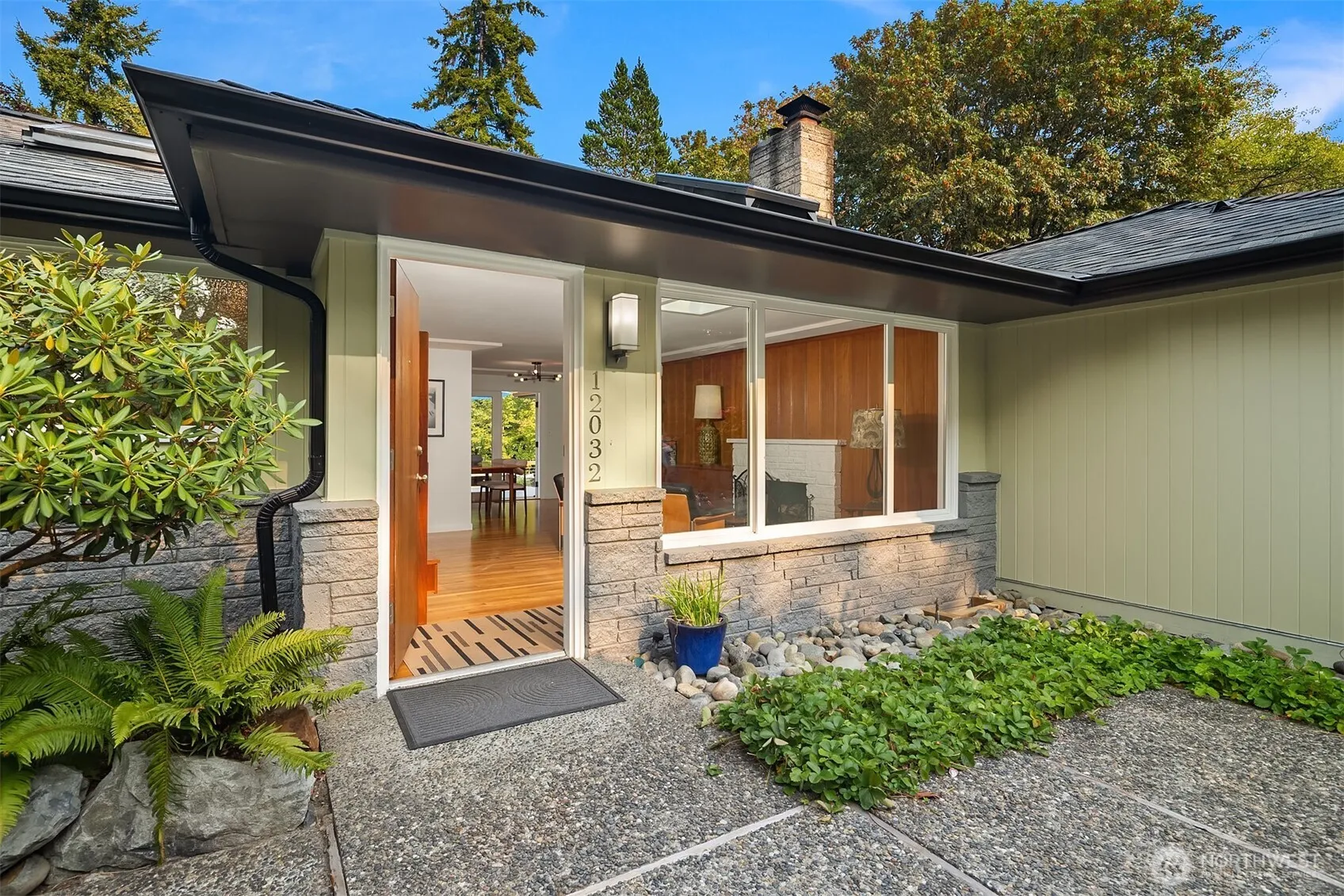 Property photo for 12032 12th Avenue Nw, Seattle photo 3