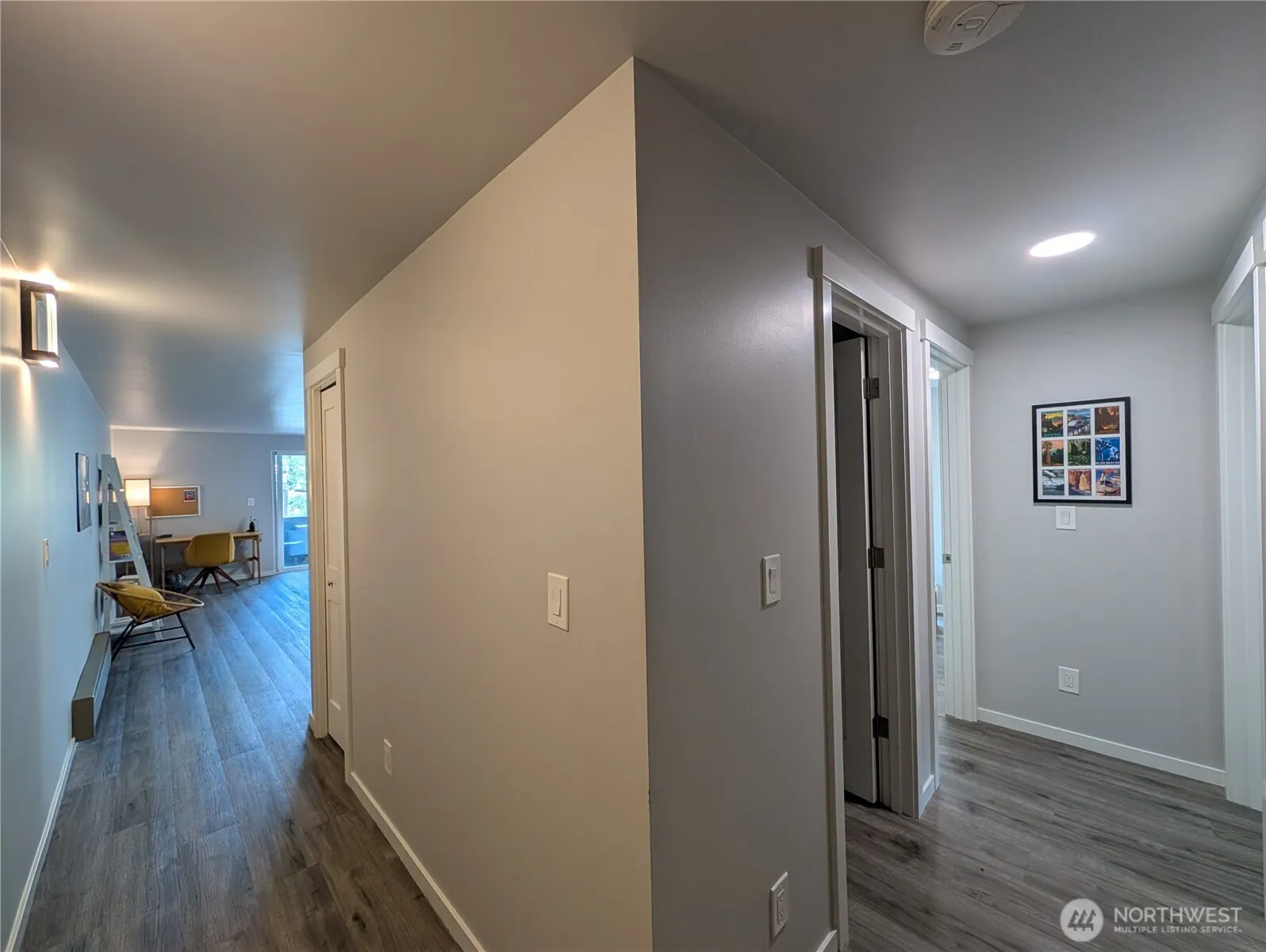 Property photo for 1729 18th Avenue #201, Seattle photo 4
