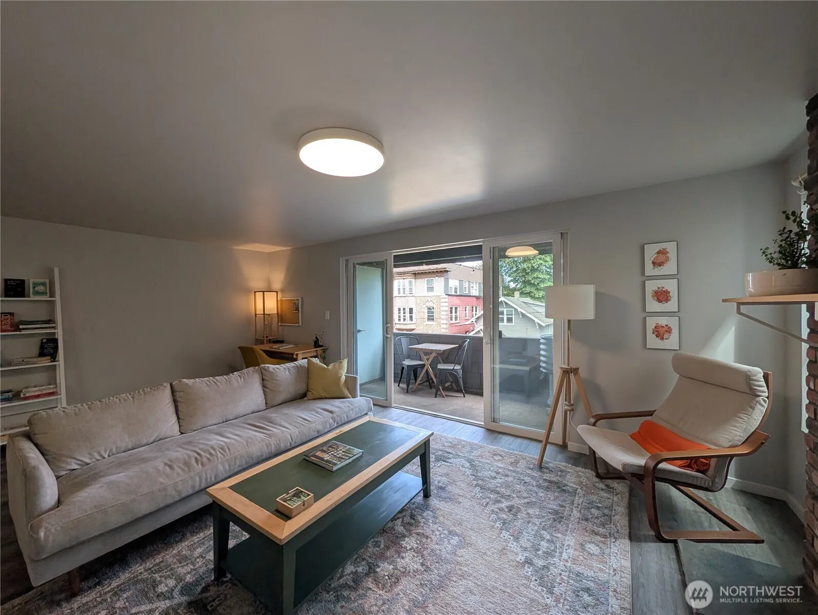 Property photo for 1729 18th Avenue #201, Seattle photo 5