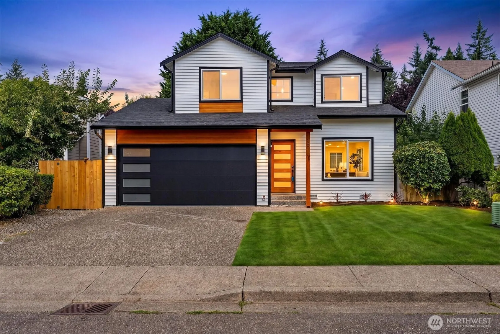 Property photo for 107 Alder Street, Everett
