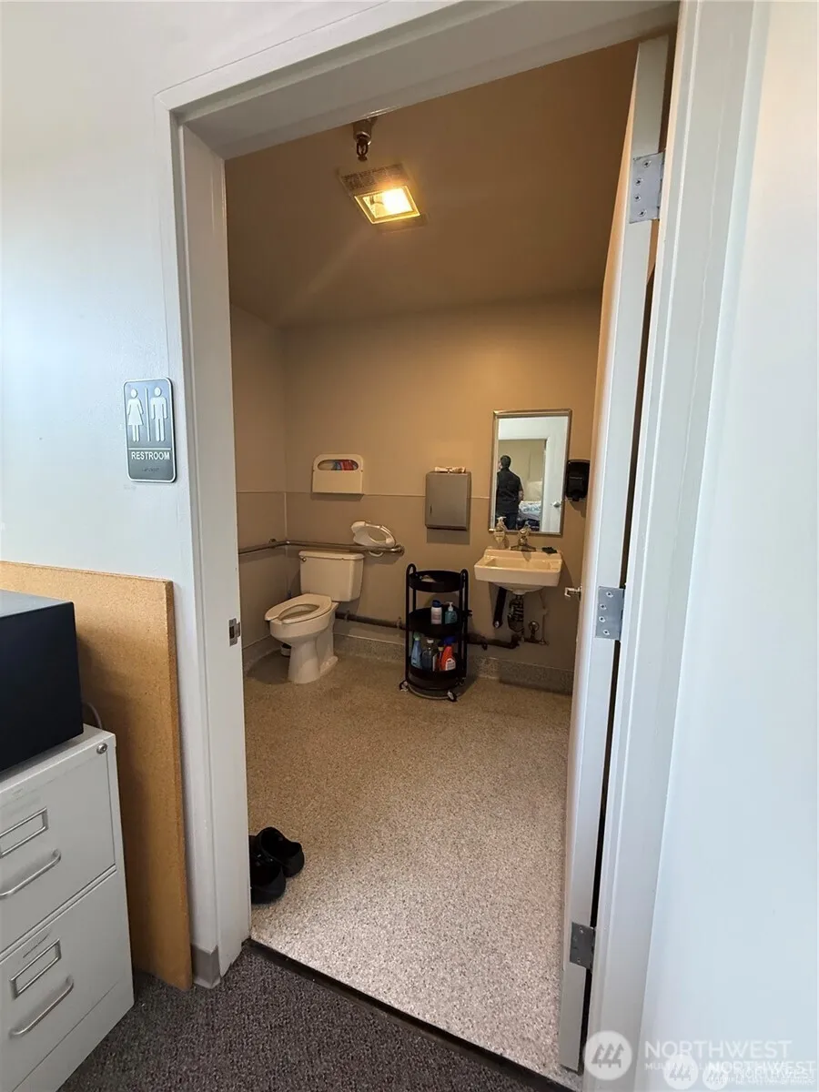 Property photo for 7705 Evergreen Way #g7, Everett photo 4