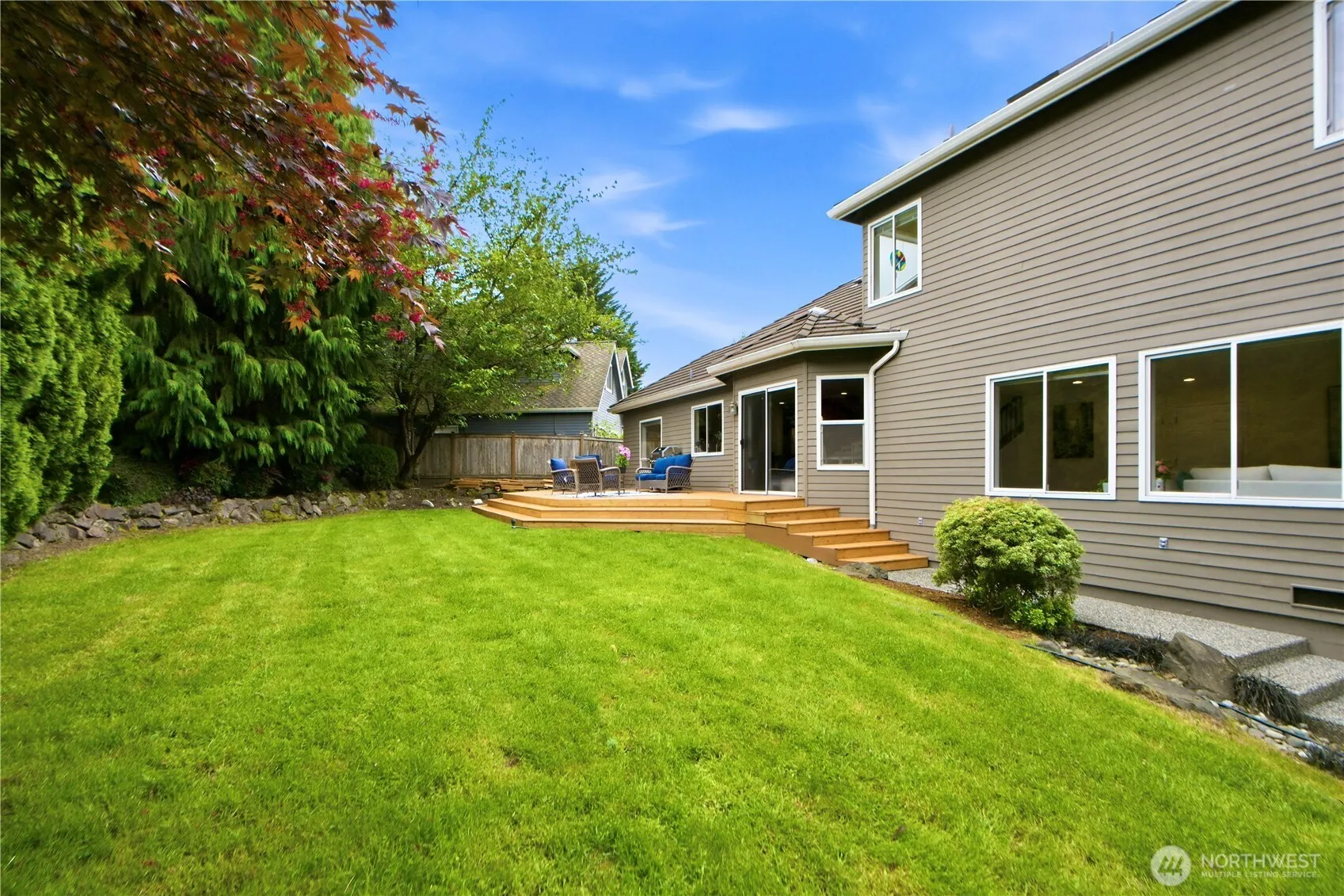 Property photo for 23030 Ne 13th Street, Sammamish photo 2