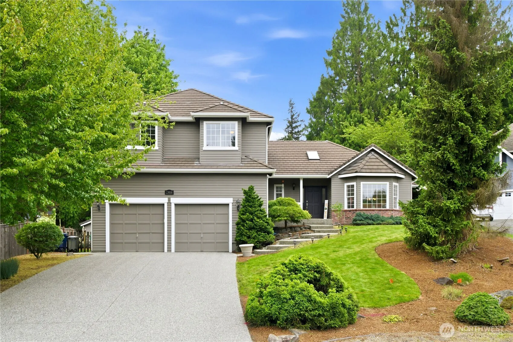 Property photo for 23030 Ne 13th Street, Sammamish