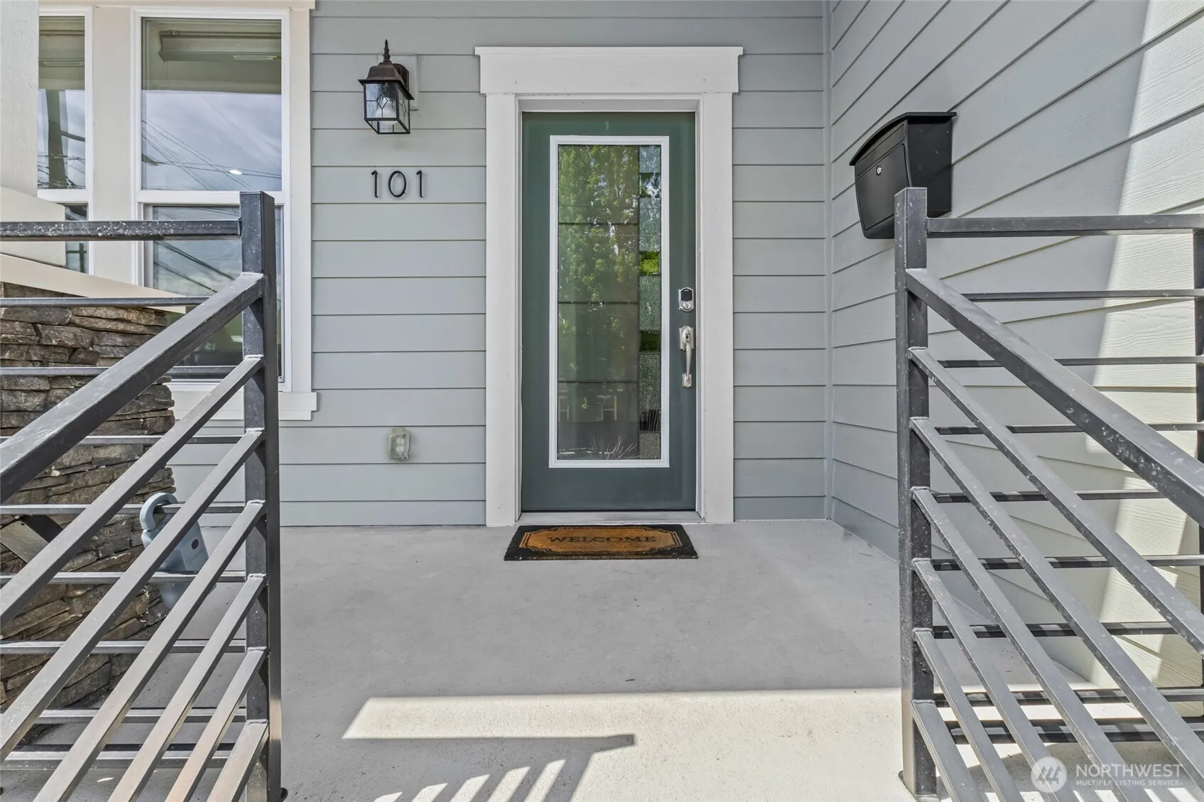 Property photo for 101 Martin Luther King Jr Way East E, Seattle photo 4
