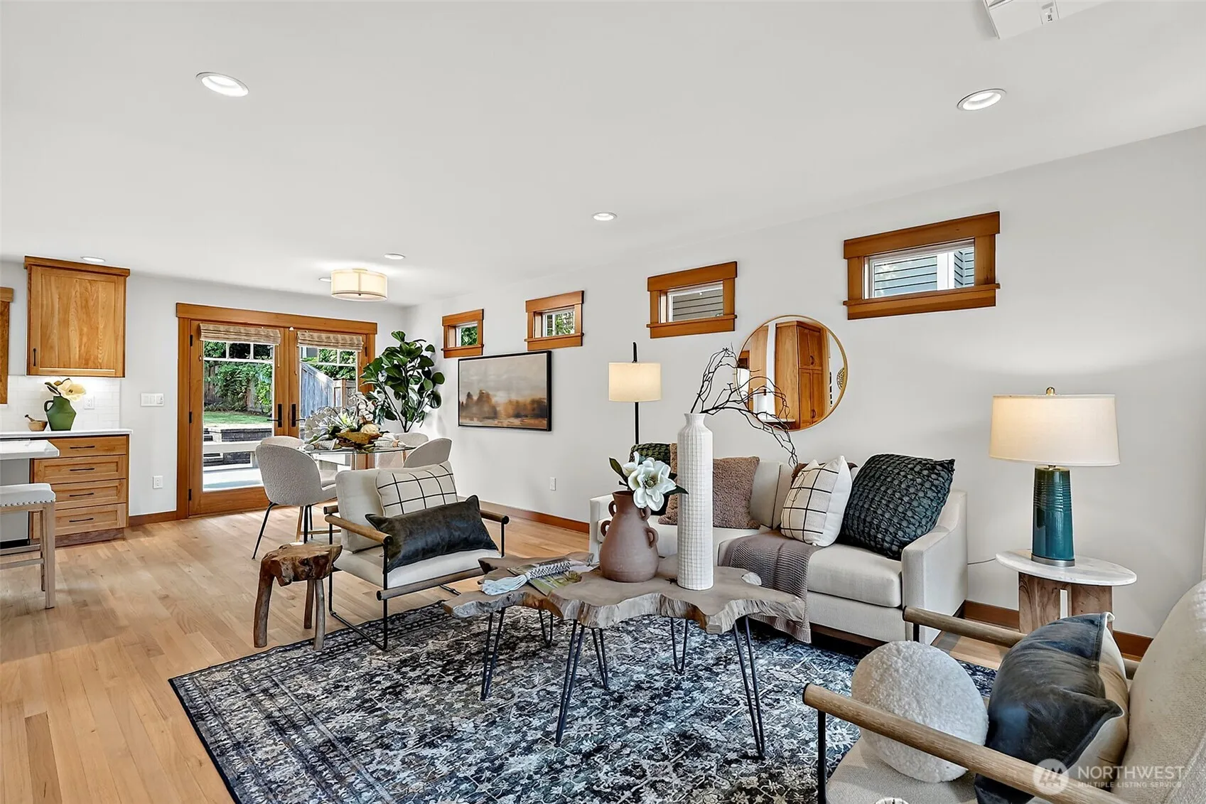 Property photo for 7247 Se 29th Street, Mercer Island photo 4