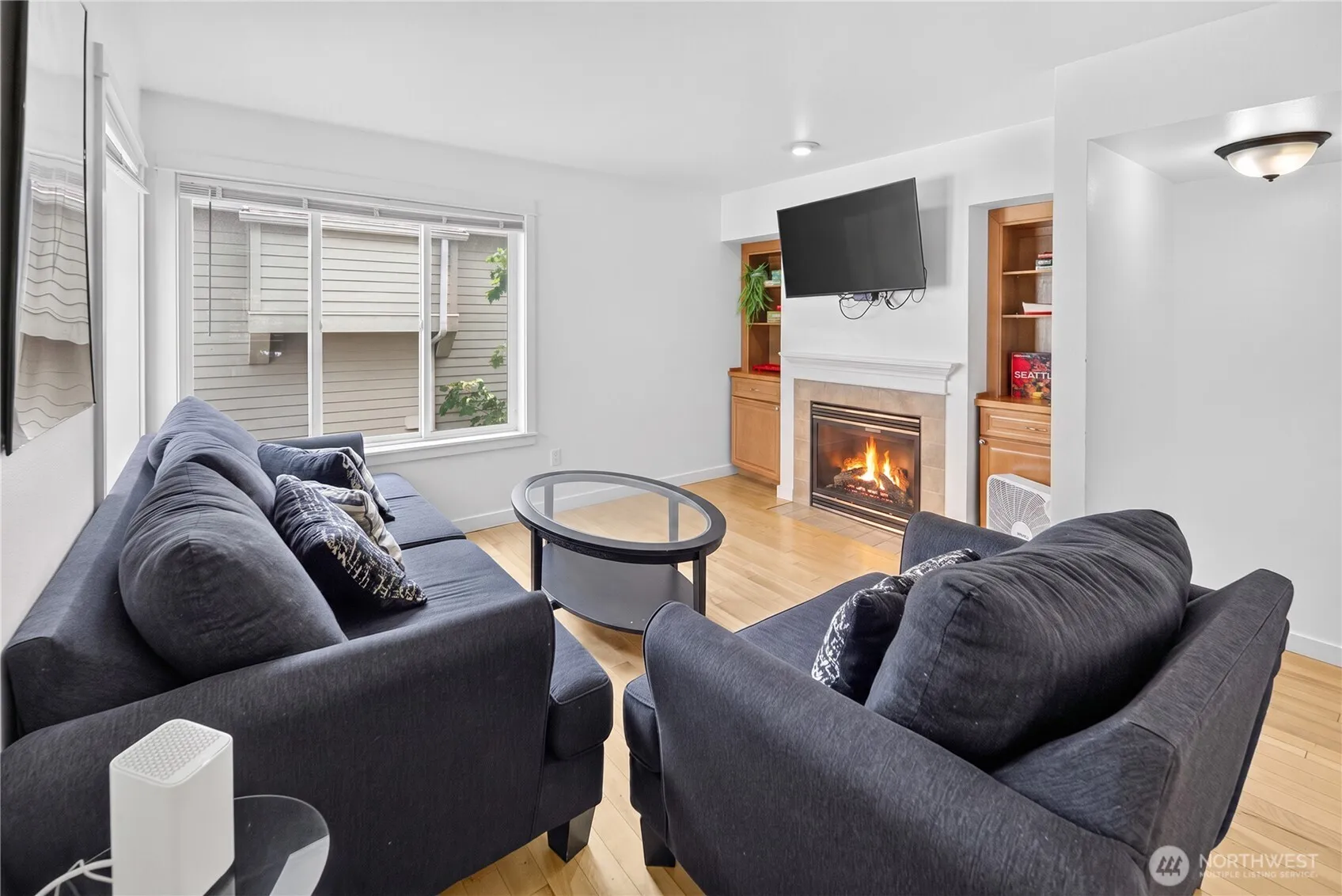 Property photo for 226 B 26th Avenue E, Seattle photo 3