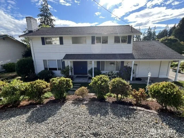 Property photo for 19827 11th Avenue Nw, Shoreline