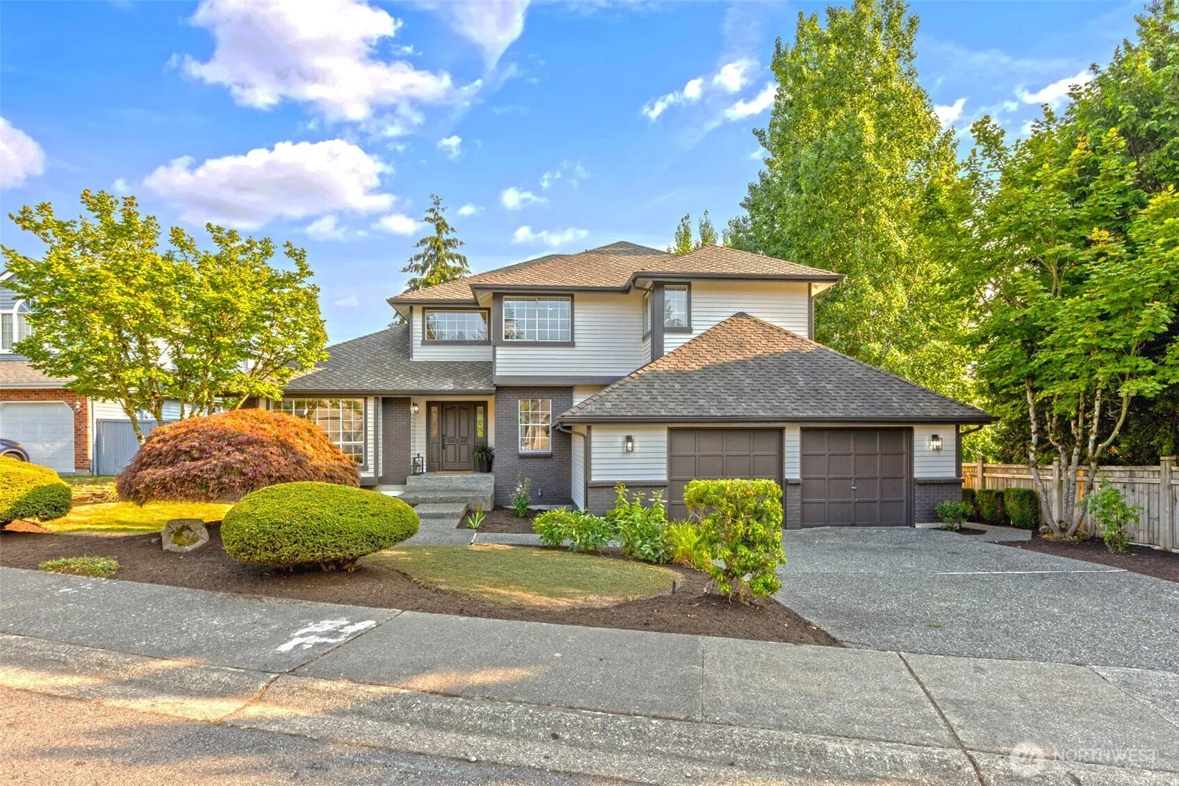 Property photo for 11715 Se 61st Place, Bellevue