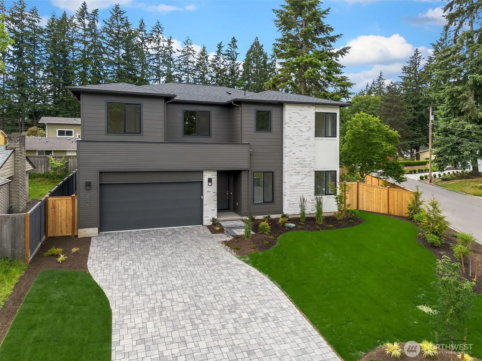 Property photo for 1255 169th Avenue Ne, Bellevue