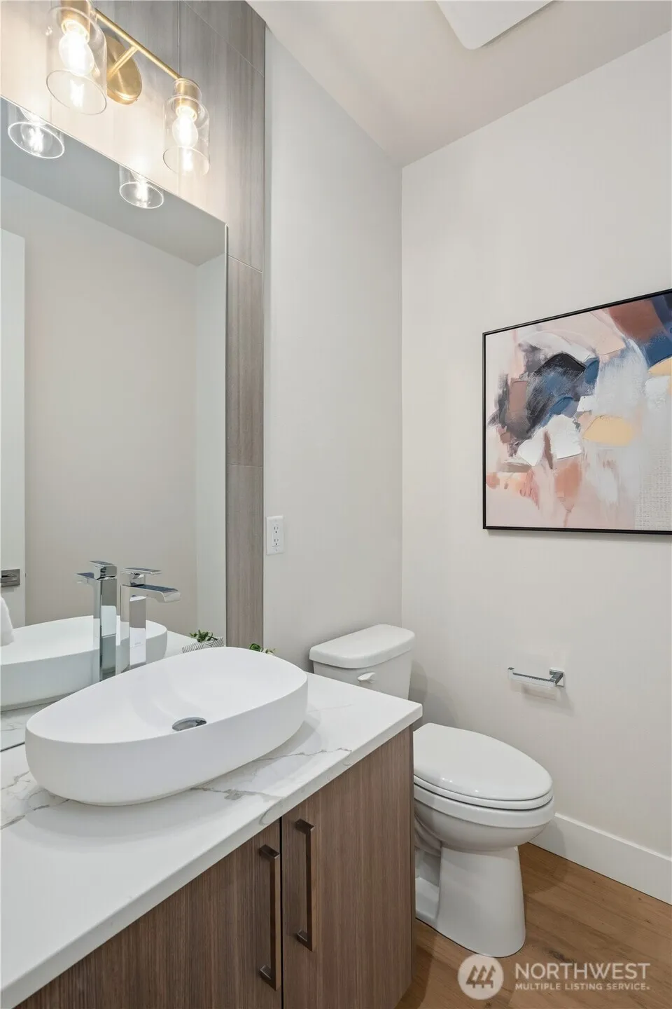 Property photo for 12315 Ne 70th Lane #2, Kirkland photo 4