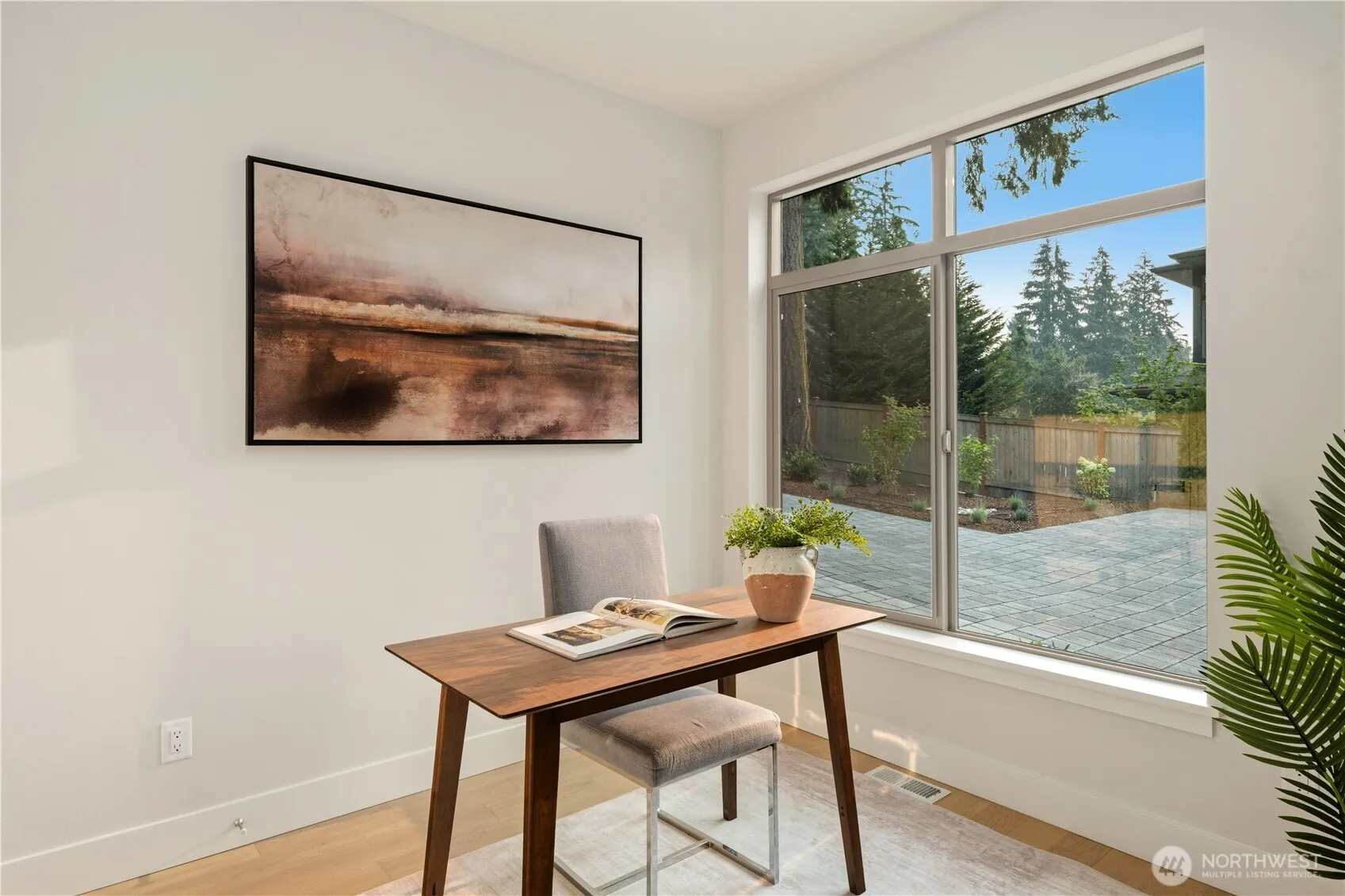 Property photo for 12315 Ne 70th Lane #2, Kirkland photo 3