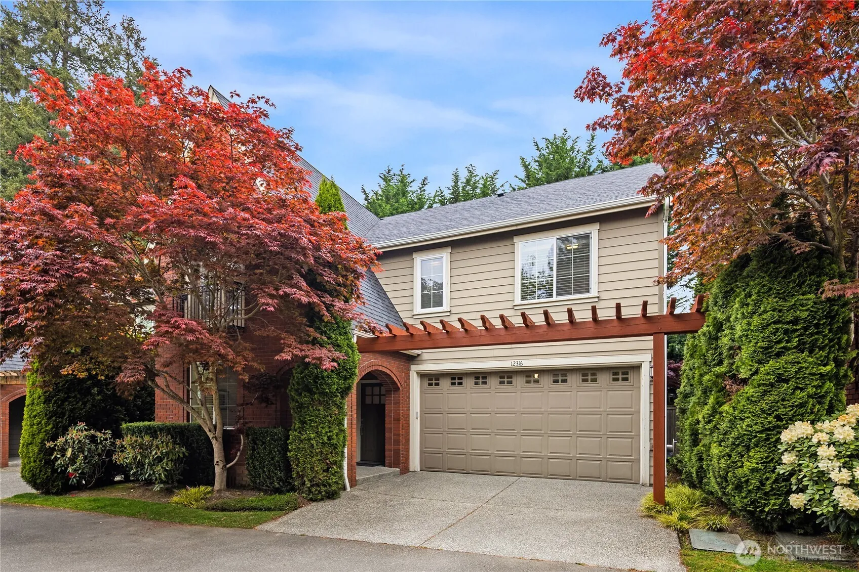 Property photo for 12316 Ne 86th Way #6, Kirkland