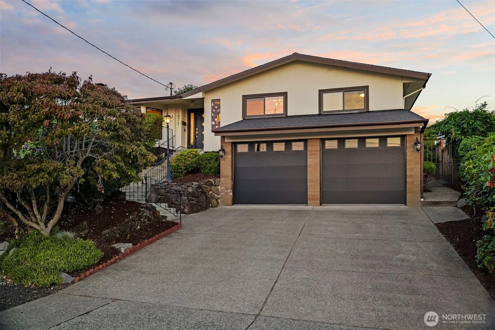 Property photo for 1871 N Skyline Drive, Tacoma