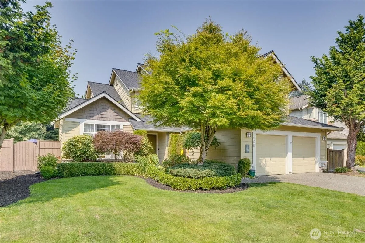 Property photo for 3225 181st Street Se, Bothell photo 2