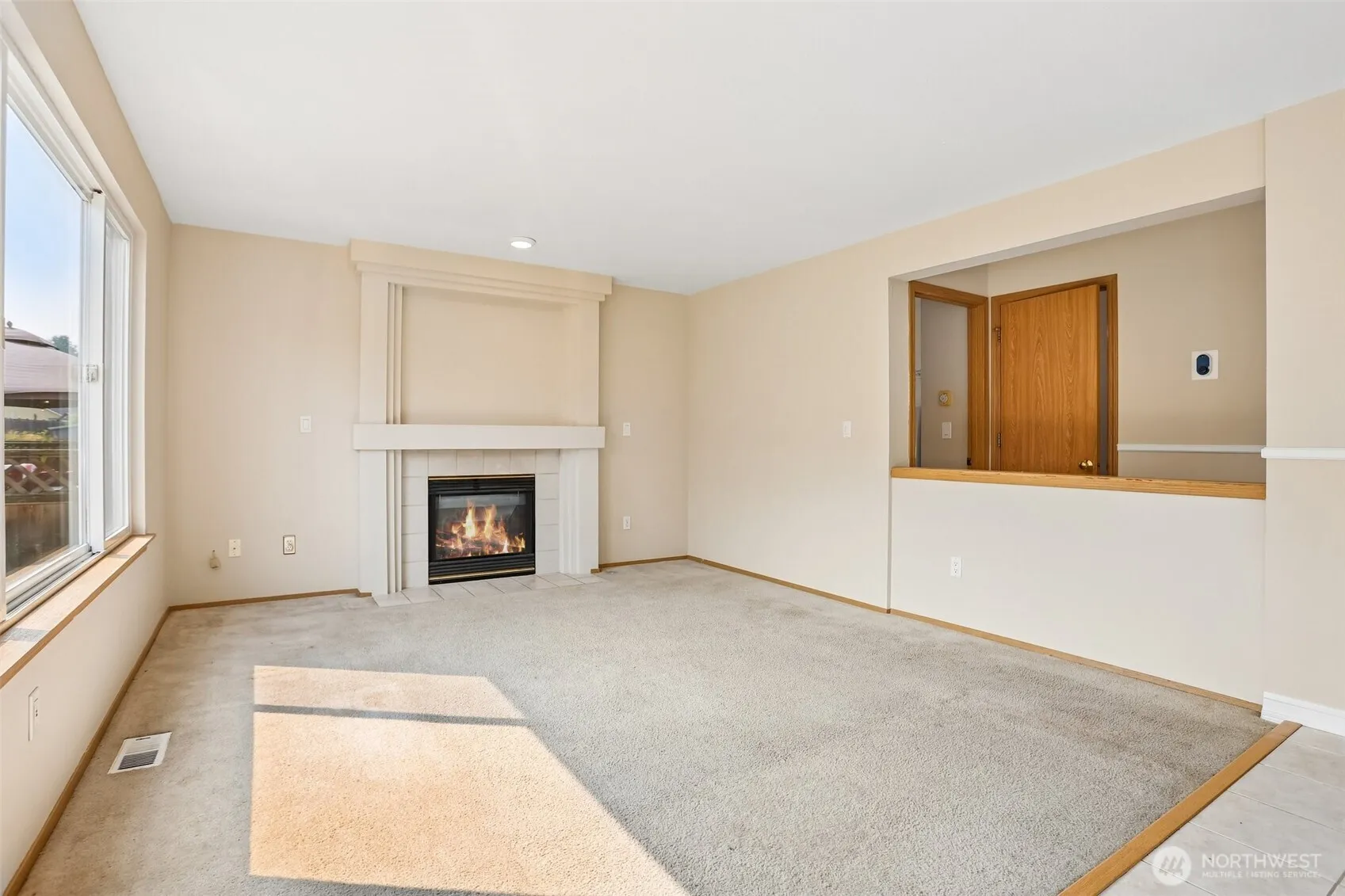 Property photo for 16133 Lakeview Avenue Se, Monroe photo 5