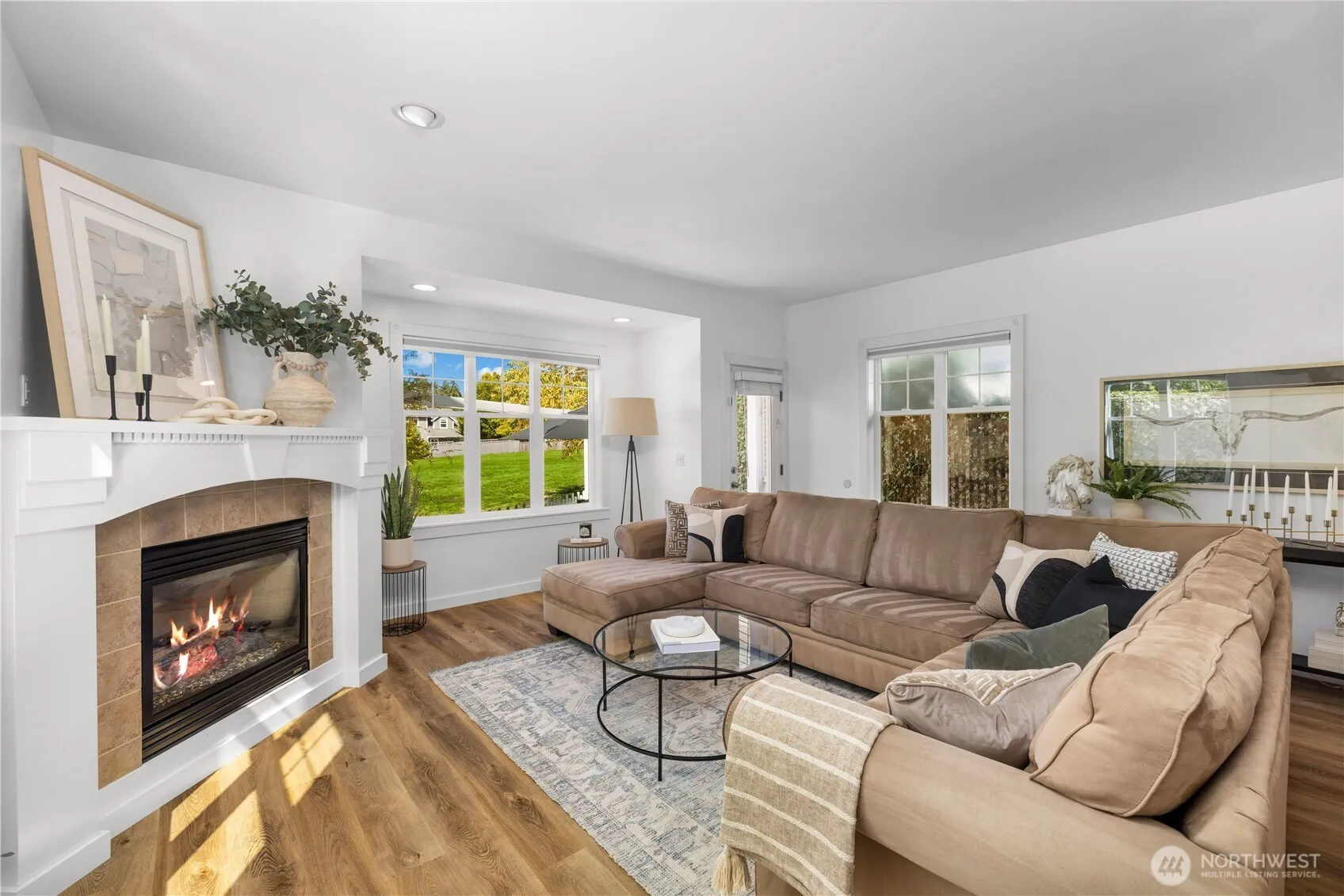 Property photo for 1827 Parade Grounds Avenue Ne, Bainbridge Island photo 3
