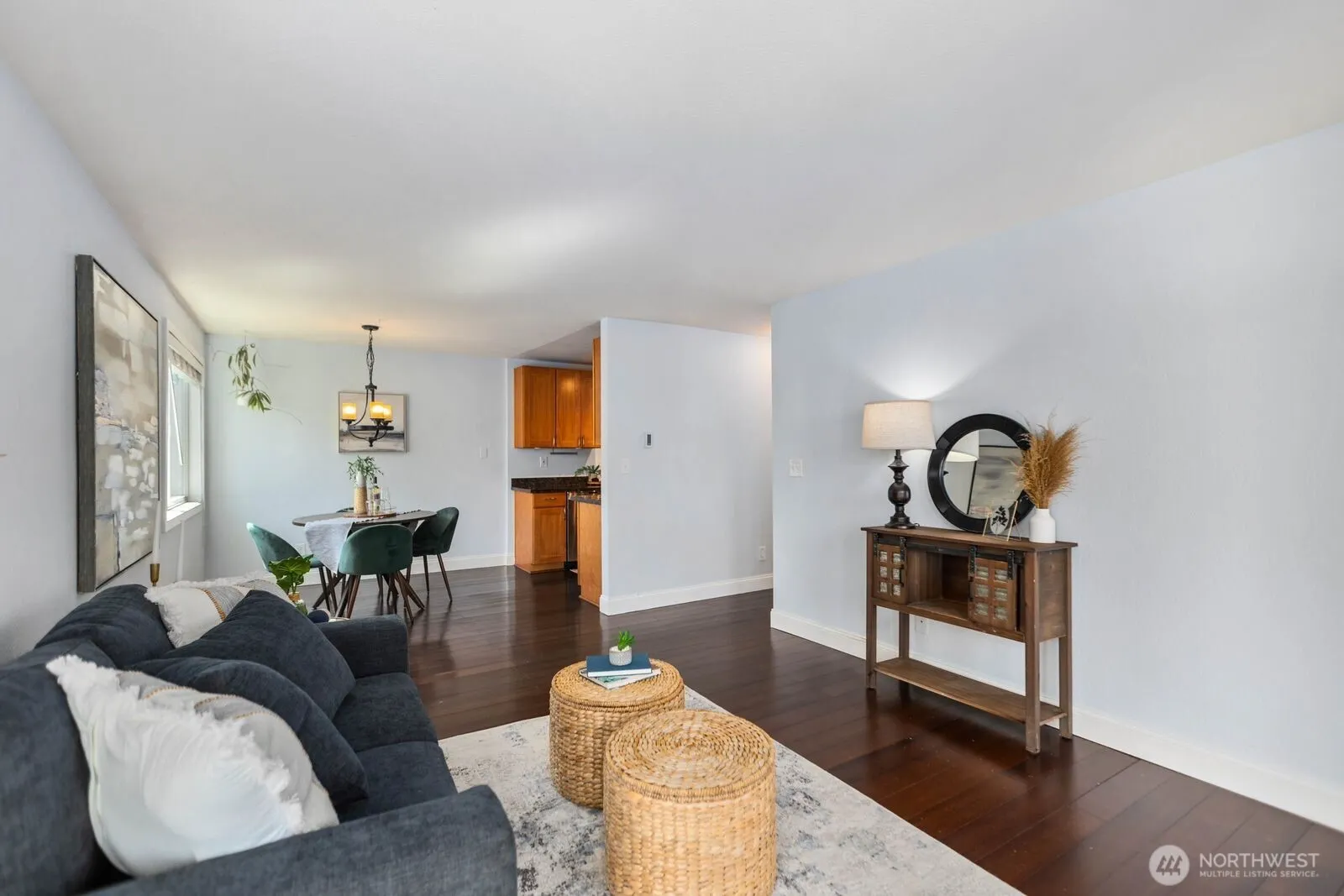 Property photo for 10110 Greenwood Avenue N #204, Seattle photo 4