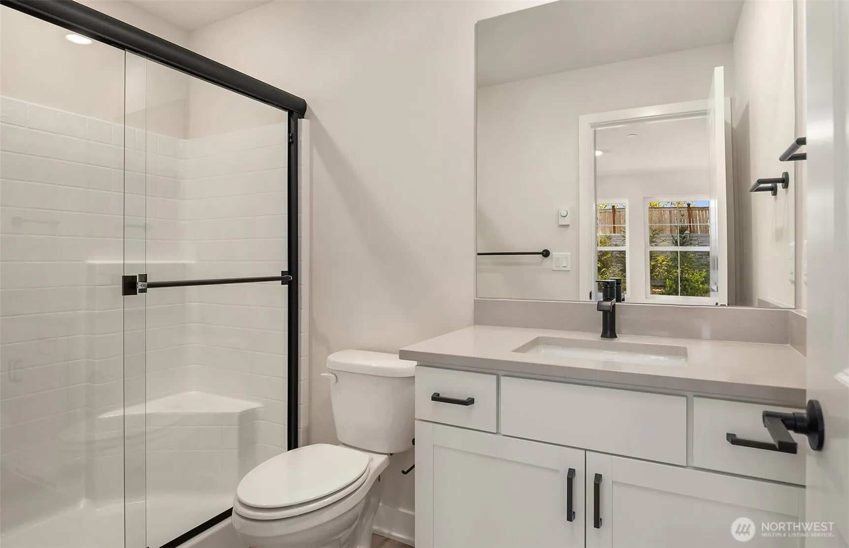 Property photo for 20347 90th Drive Ne #d, Bothell photo 4