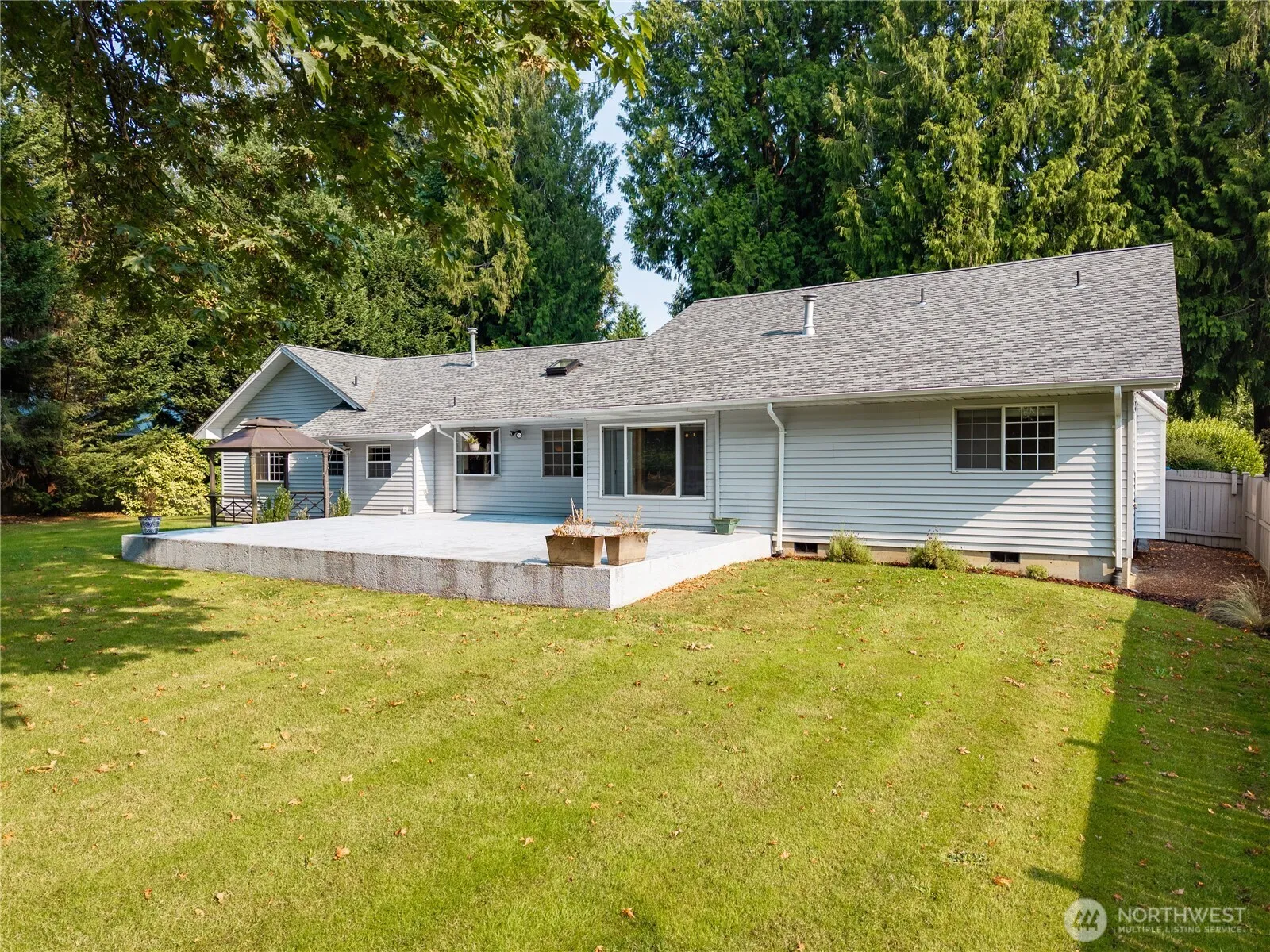 Property photo for 3223 Donnelly Drive Se, Olympia photo 4