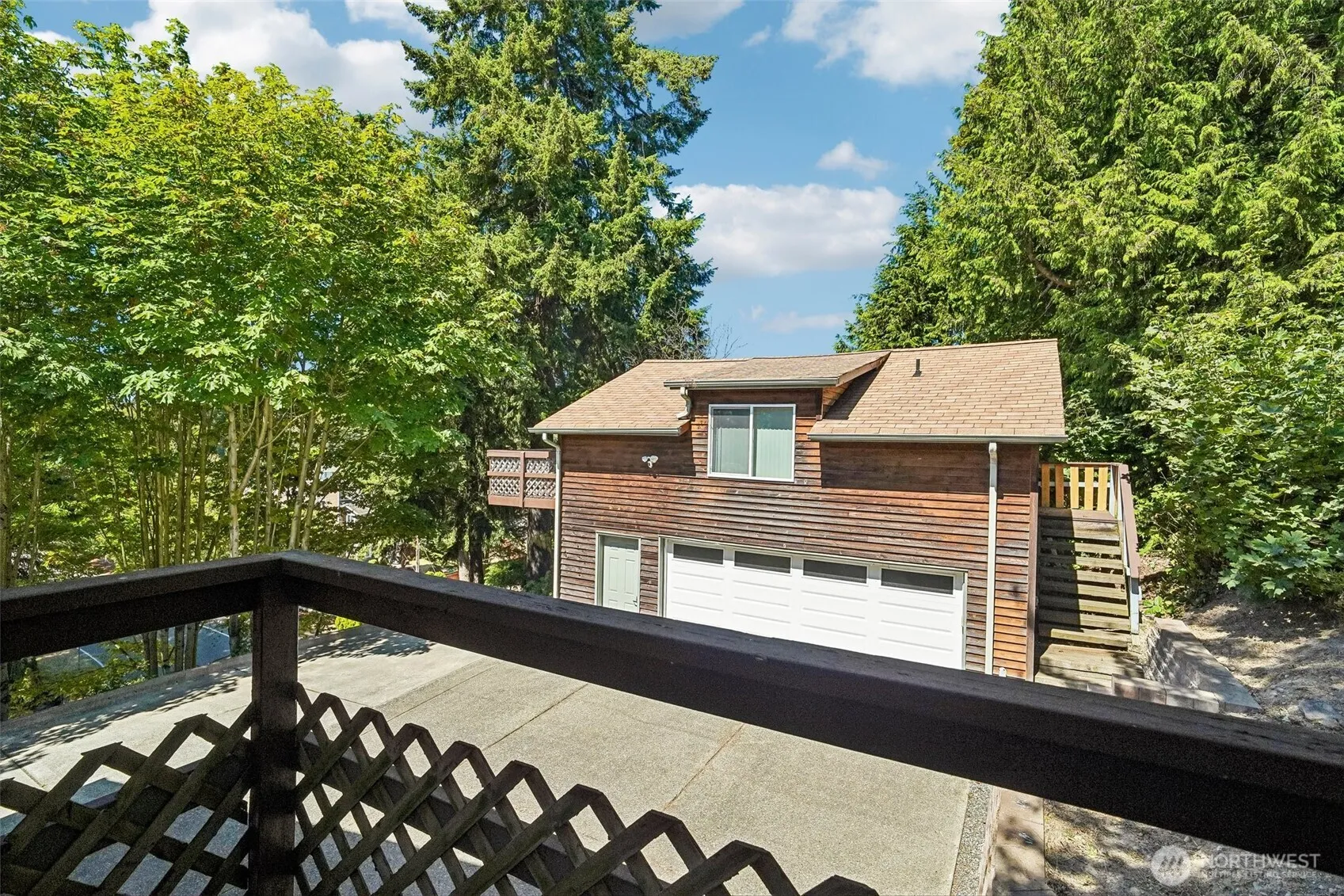 Property photo for 28400 16th Avenue S, Federal Way photo 4