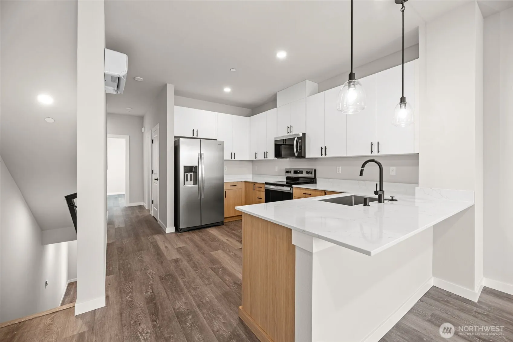 Property photo for 16503 13th Avenue W #b6, Lynnwood photo 4