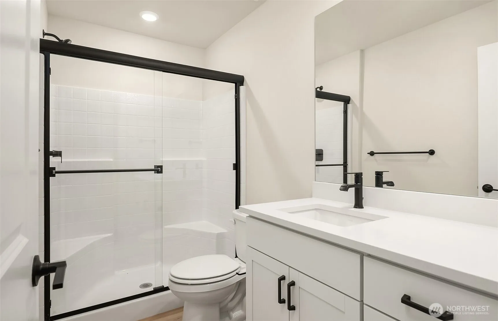 Property photo for 20341 90th Drive Ne #d, Bothell photo 4