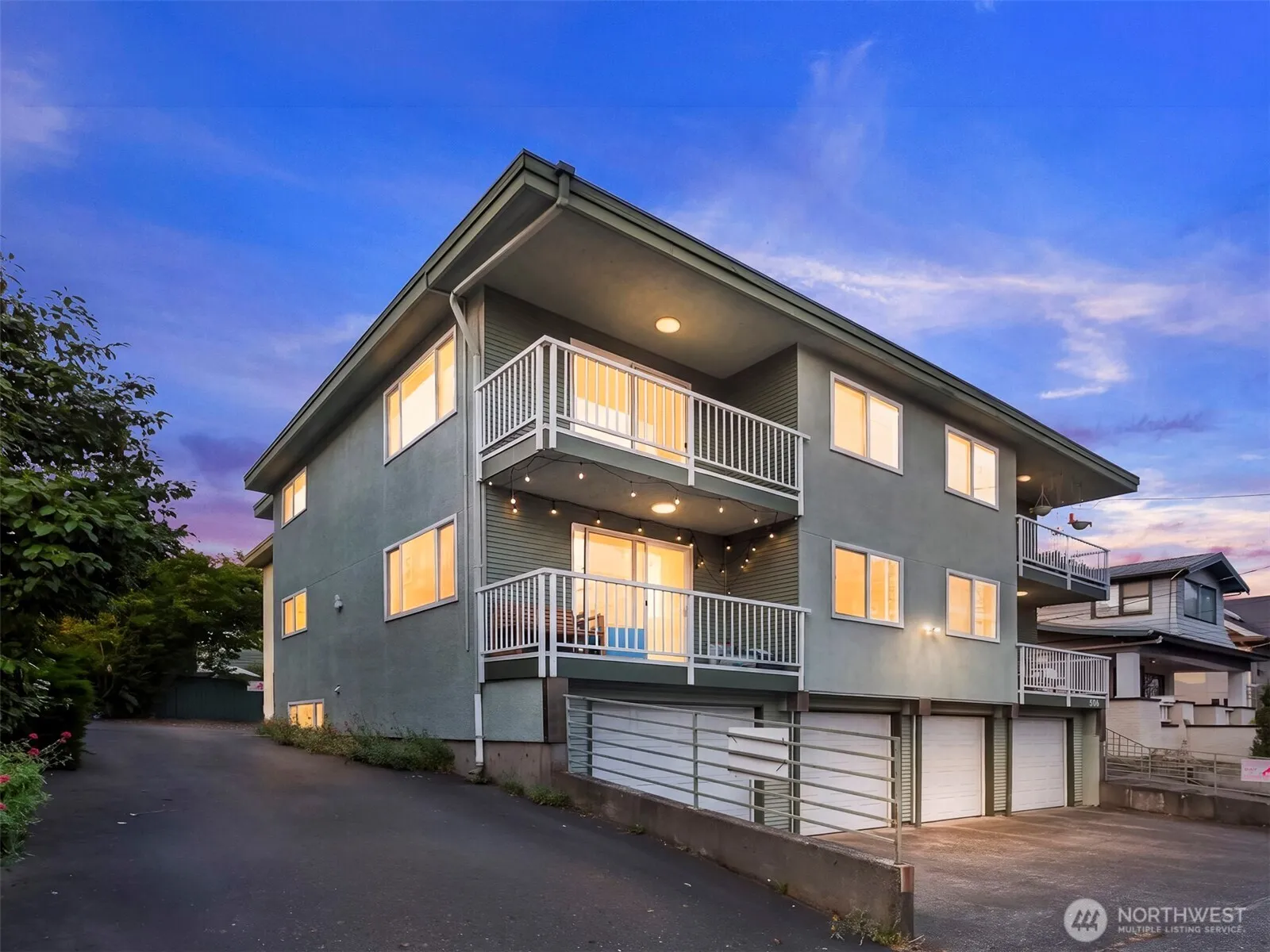 Property photo for 506 N 45th Street #302, Seattle