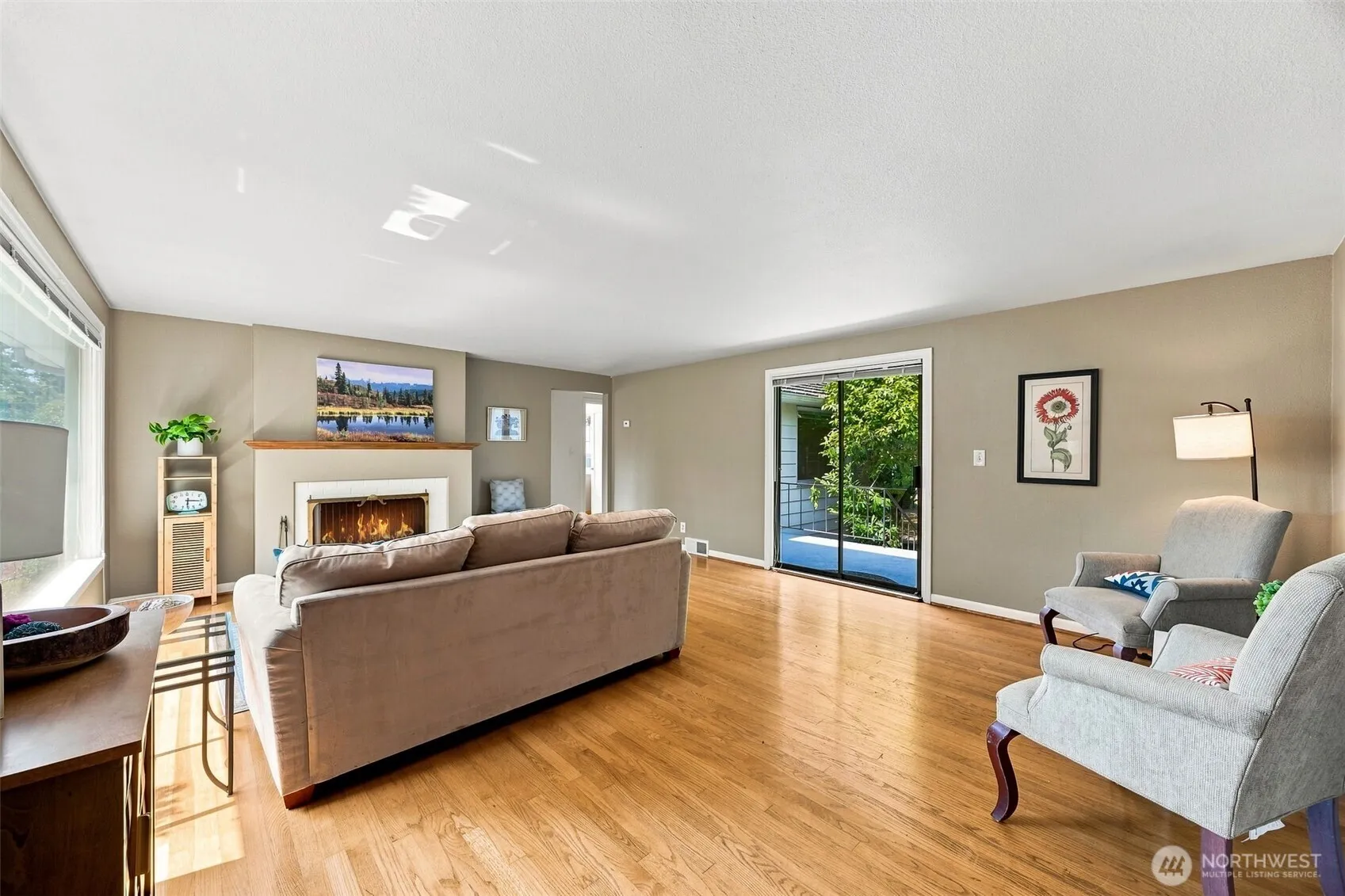 Property photo for 1542 Nw 100th, Seattle photo 3