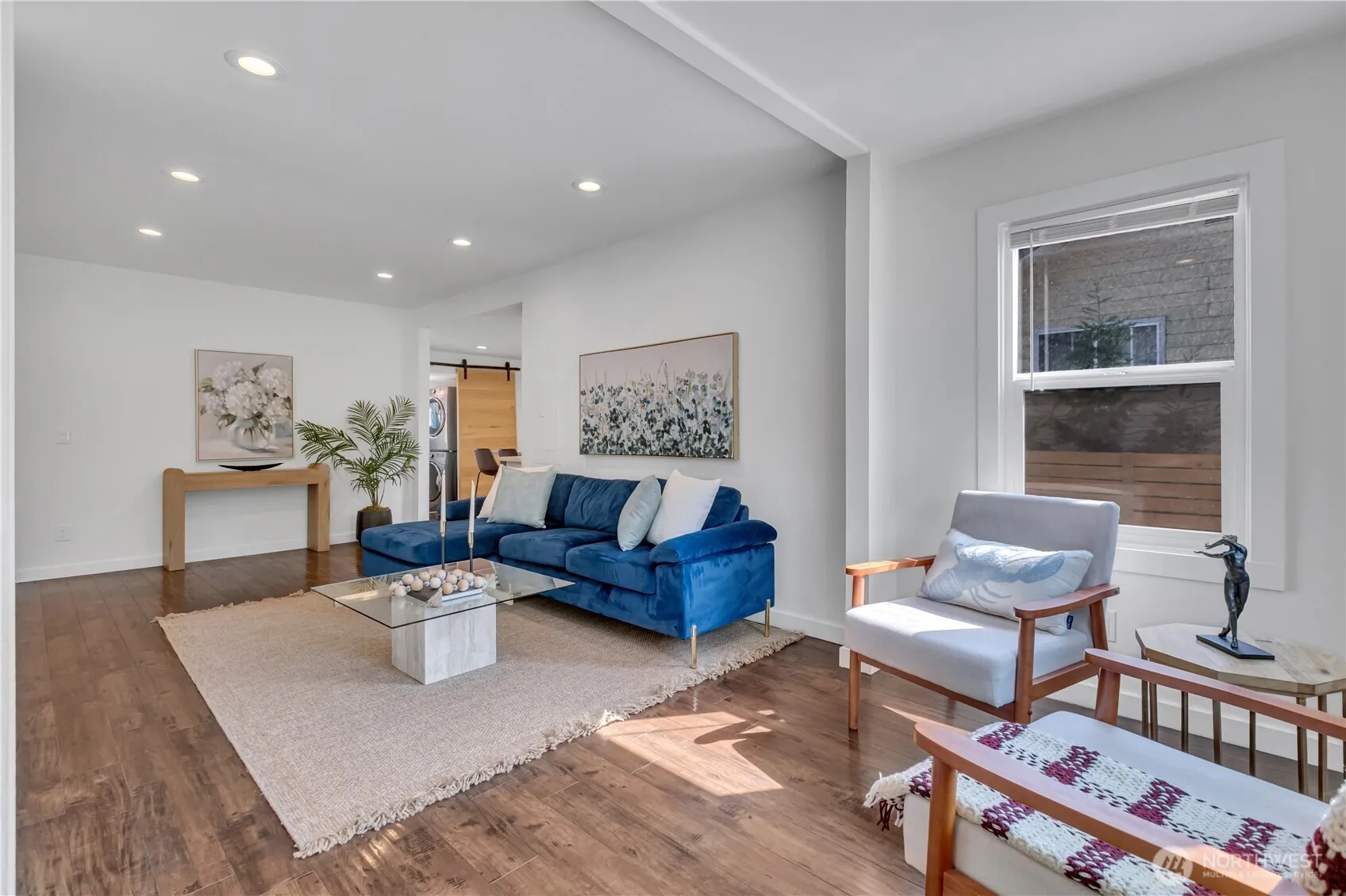 Property photo for 4406 S Othello Street, Seattle photo 3