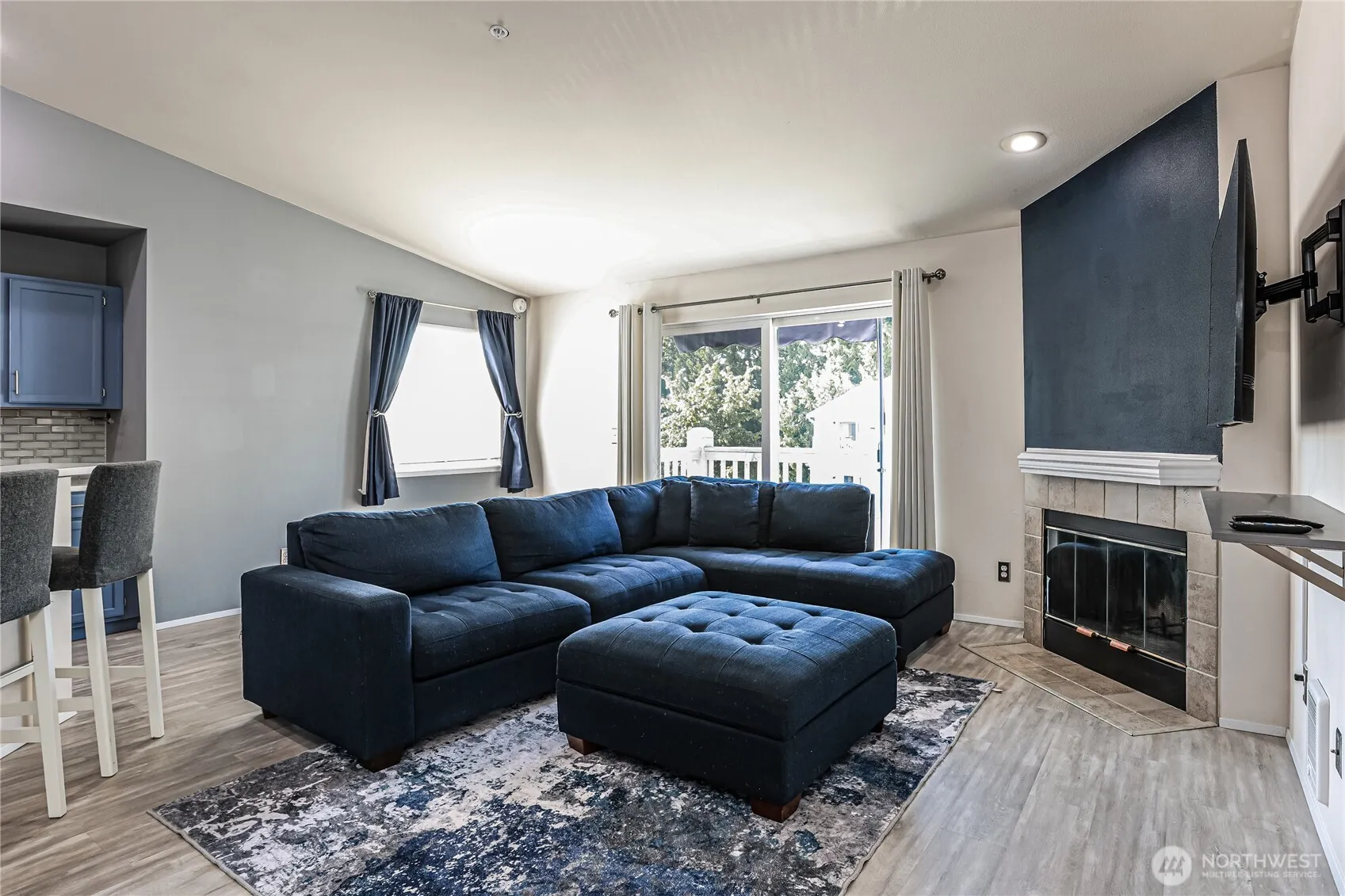 Property photo for 11325 19th Avenue Se #b304, Everett photo 4