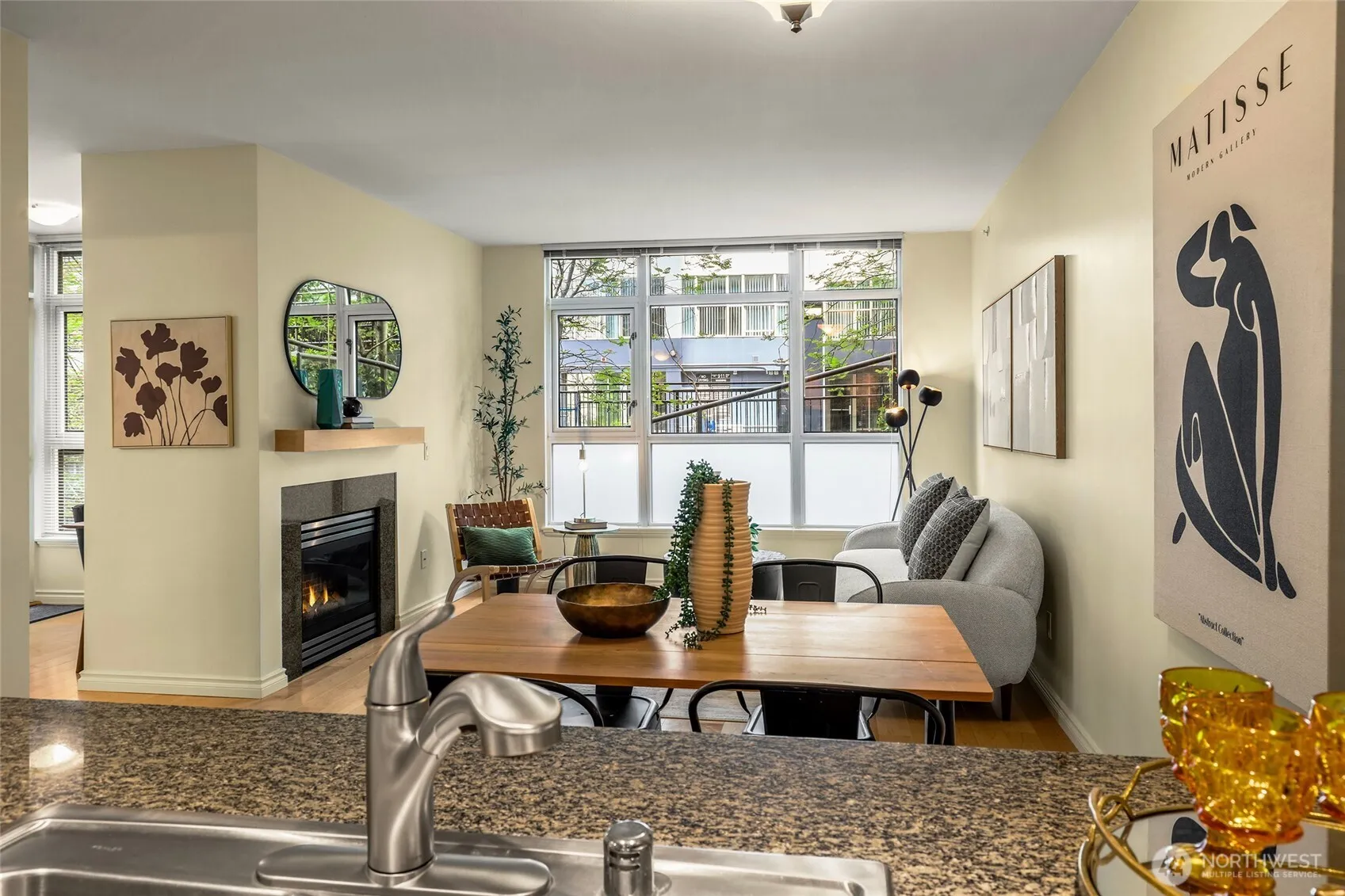 Property photo for 1420 Terry Avenue #304, Seattle photo 5