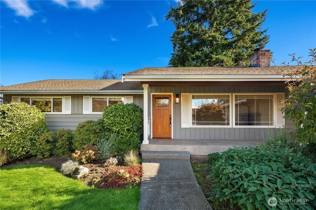 Property photo for 1514 125th Avenue Se, Bellevue photo 3