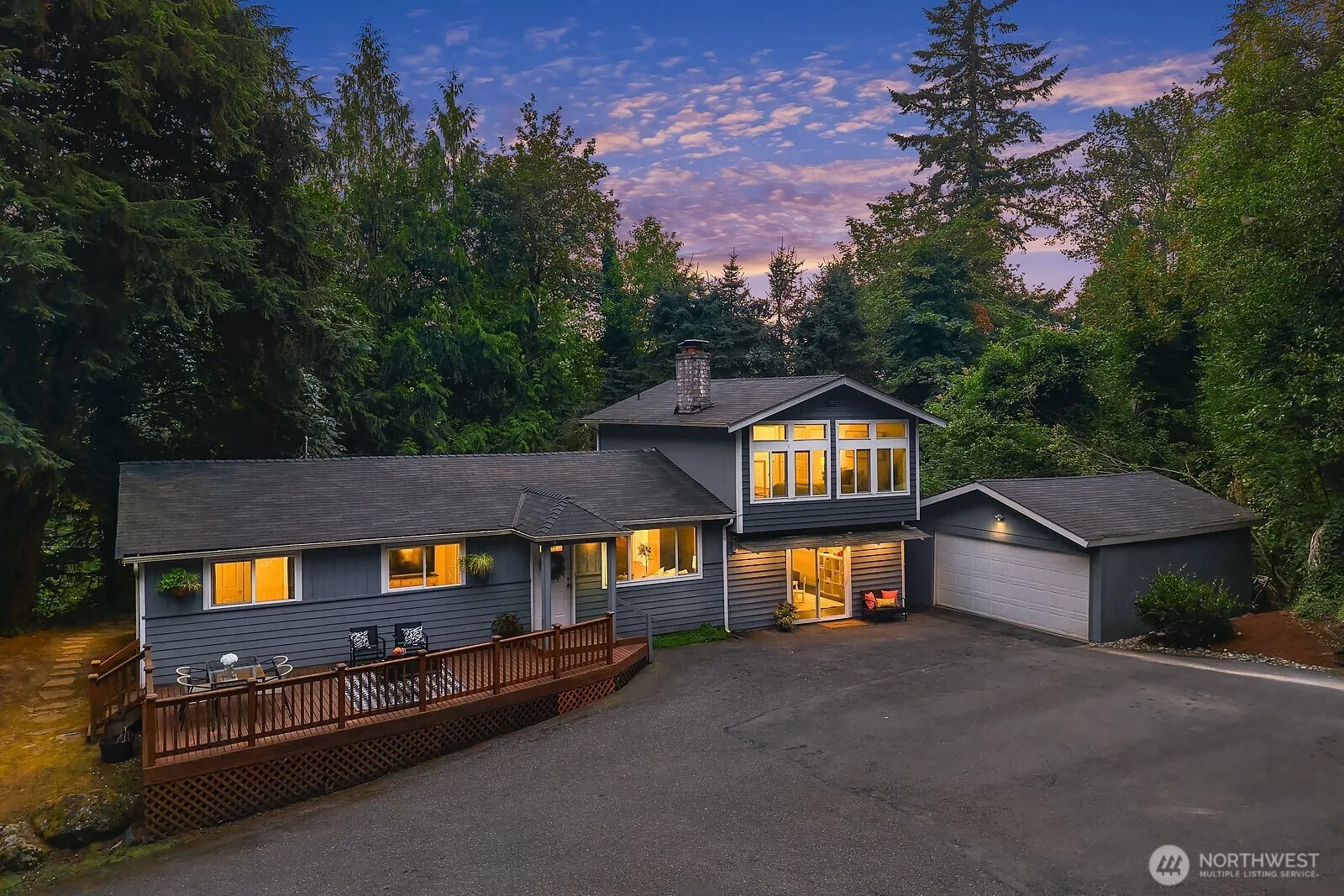 Property photo for 15650 Issaquah Hobart Road Se, Issaquah photo 2