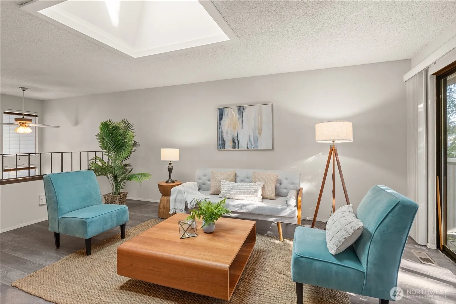Property photo for 9910 Ne 116th Street #202, Kirkland photo 3