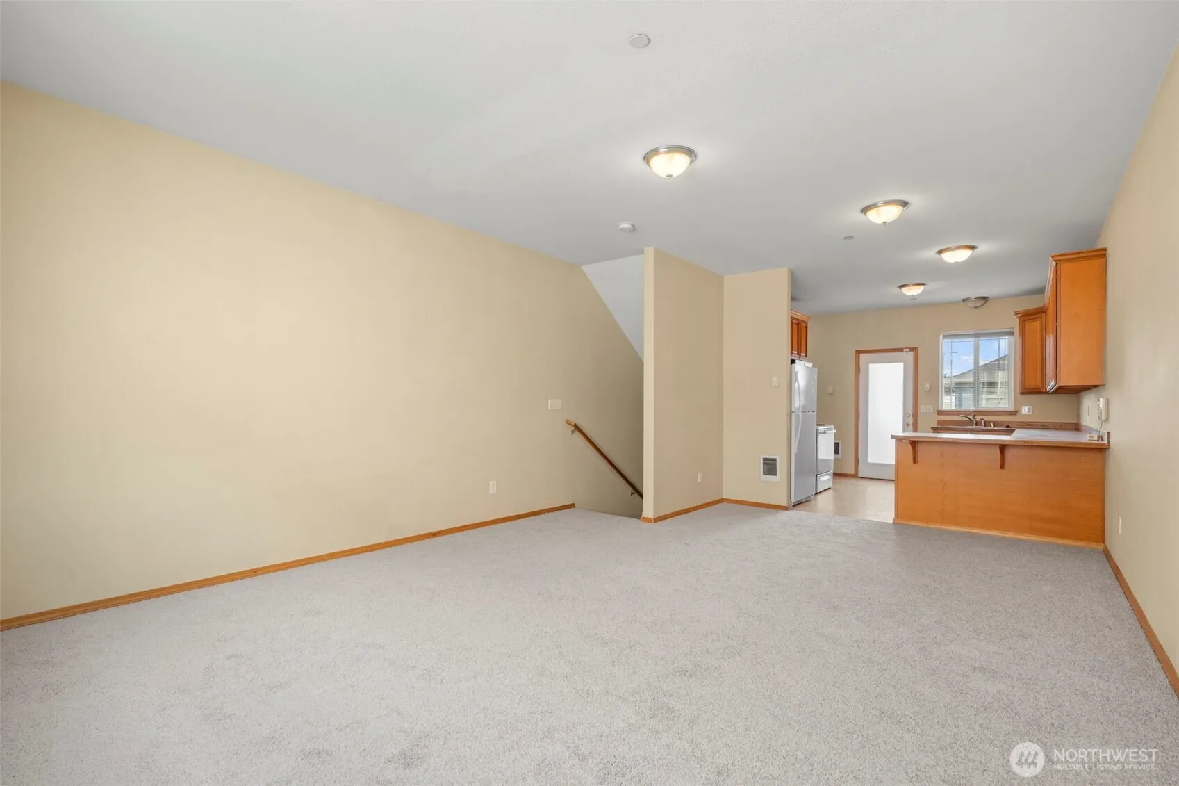 Property photo for 5621 S Lawrence Street #d, Tacoma photo 2