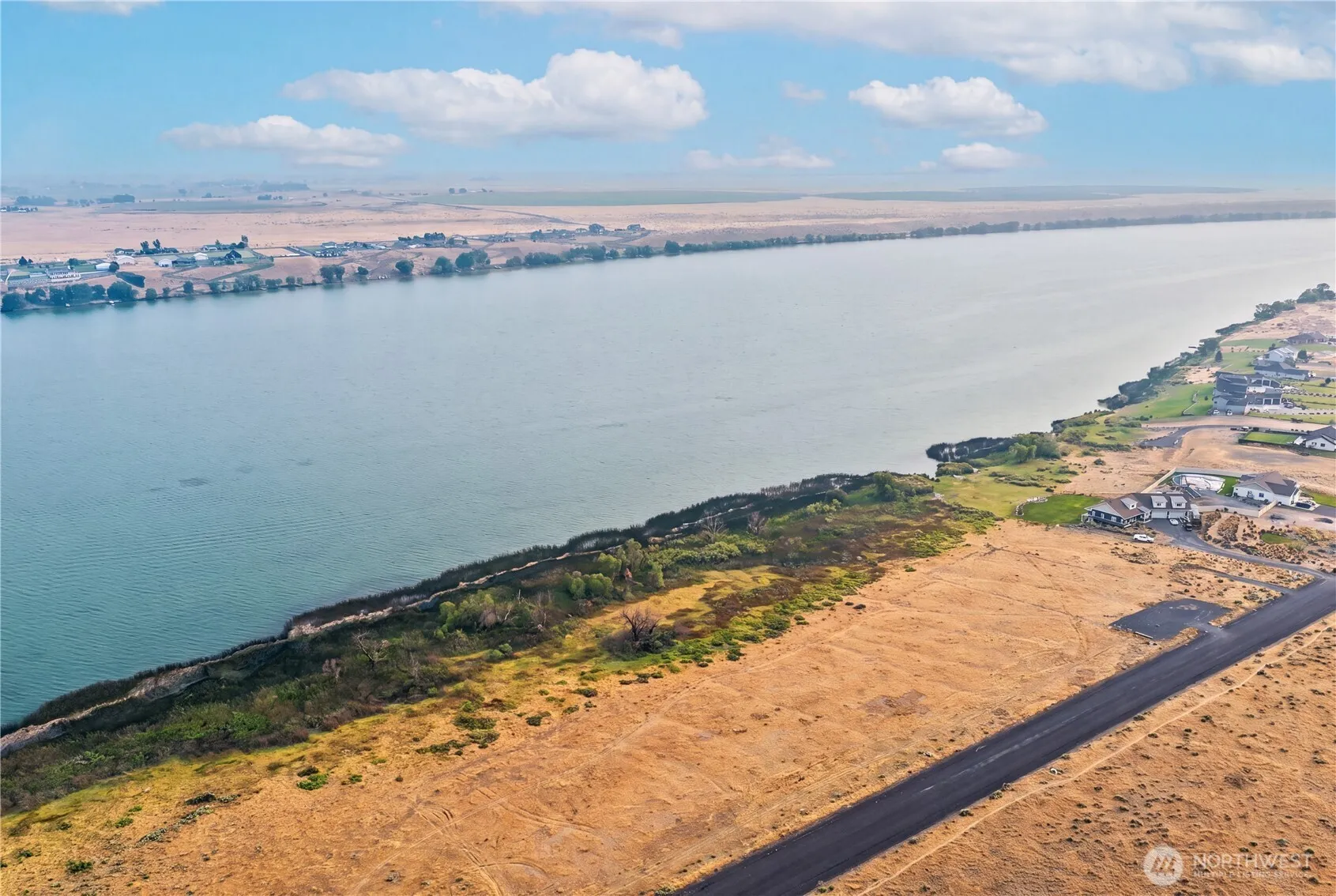 Property photo for 5313 Ne 6.6 Road, Moses Lake photo 5