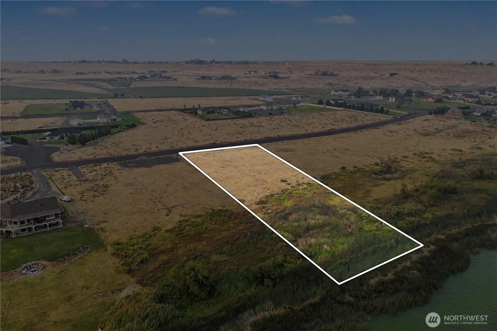 Property photo for 5313 Ne 6.6 Road, Moses Lake photo 2