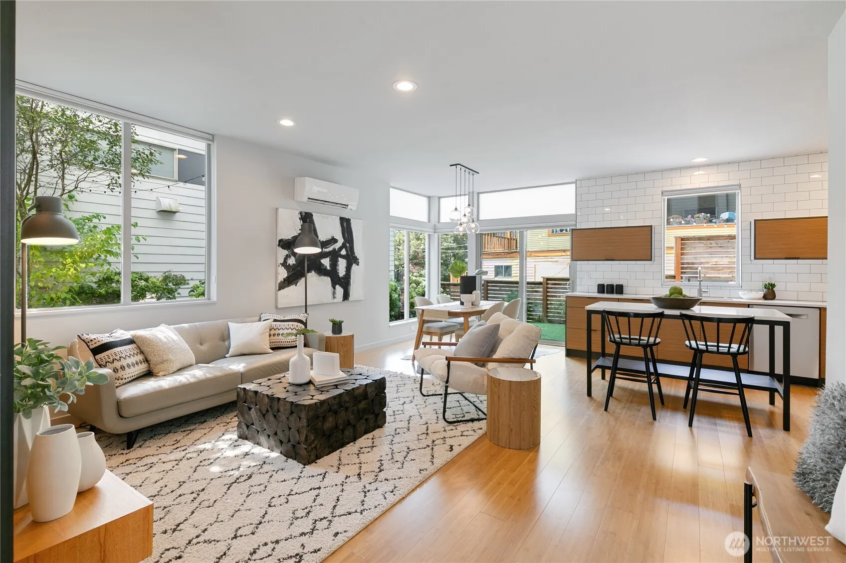 Property photo for 3128 Wetmore Avenue S #a, Seattle