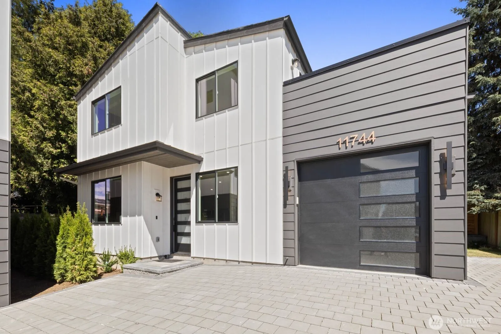 Property photo for 11744 Dayton Avenue N, Seattle