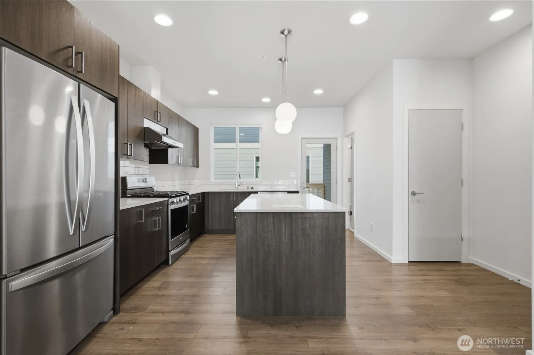 Property photo for 2328 N 185th #b, Shoreline photo 3