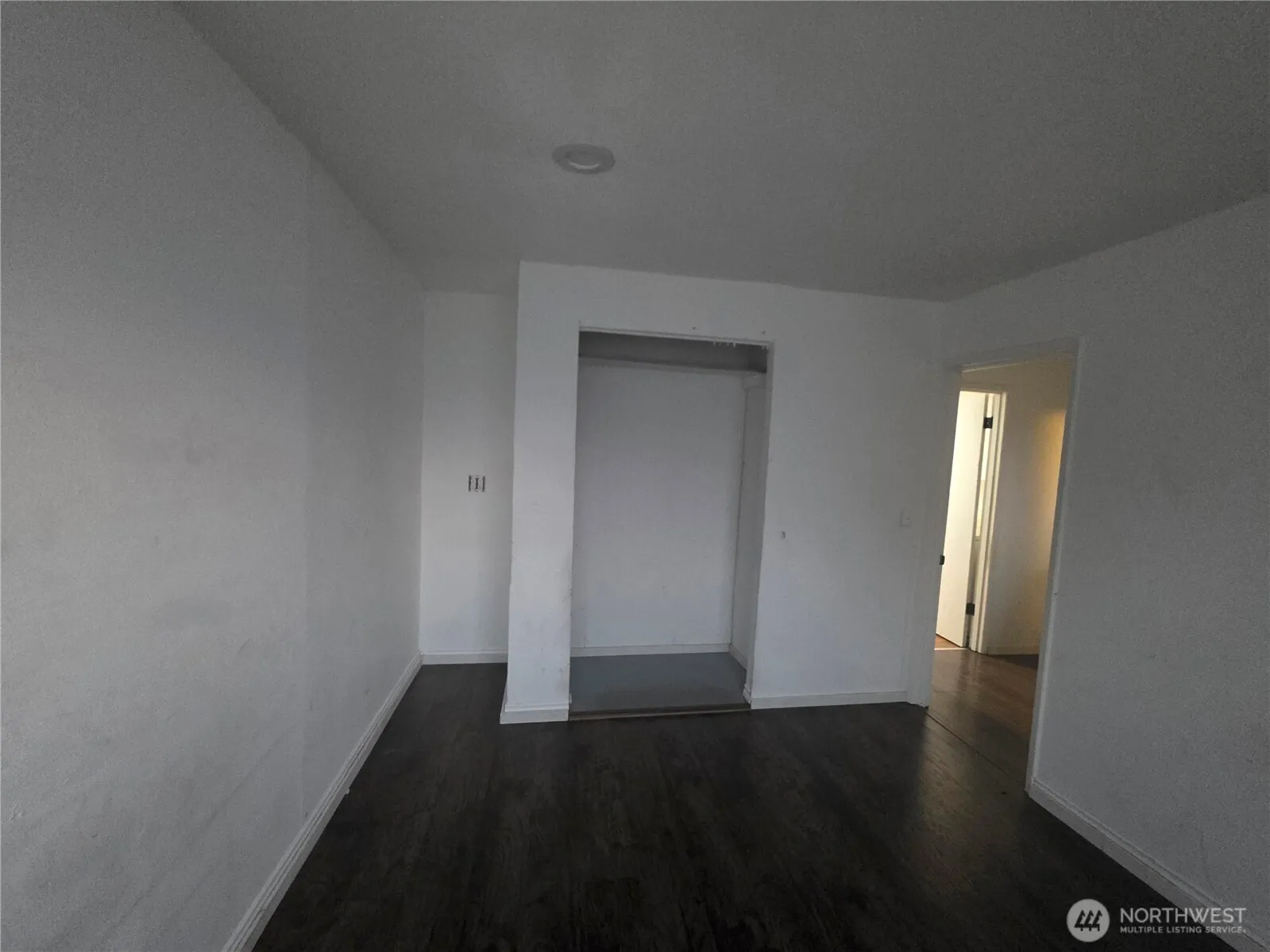 Property photo for 214 S 52nd Street, Tacoma photo 4