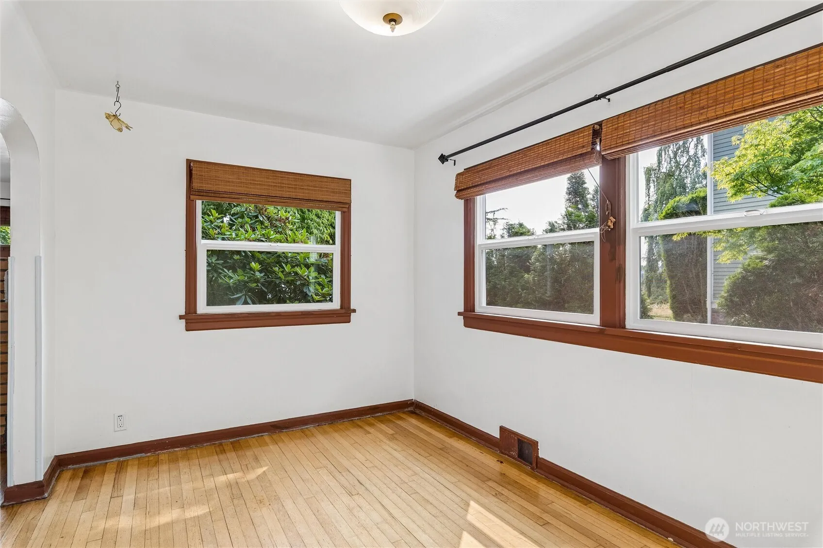 Property photo for 3716 Oakes Avenue, Everett photo 5