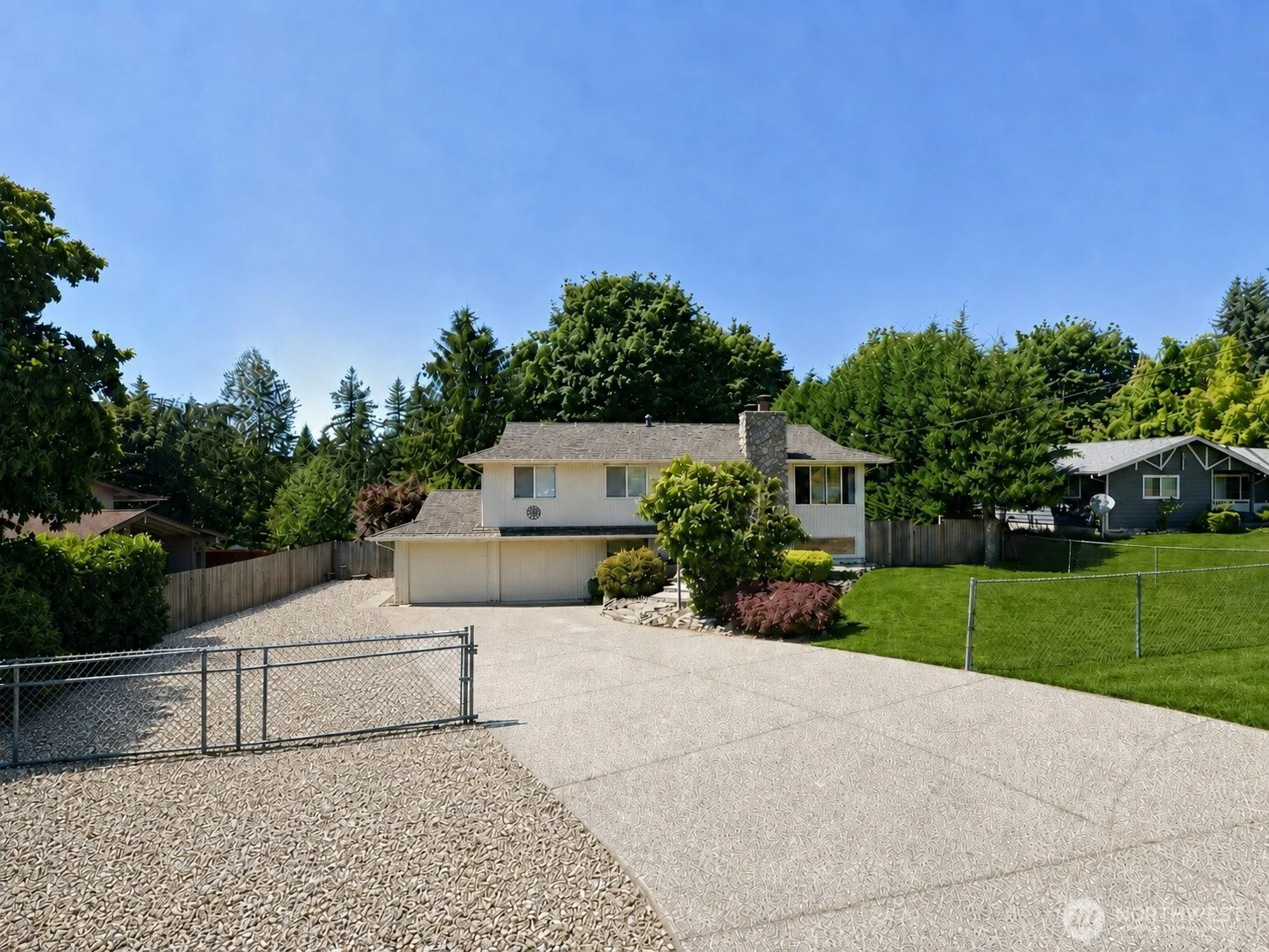 Property photo for 12726 Robinhood Lane, Snohomish