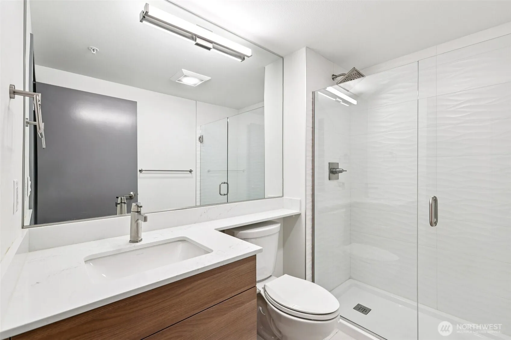 Property photo for 11903 Ne 128th St #320, Kirkland photo 5