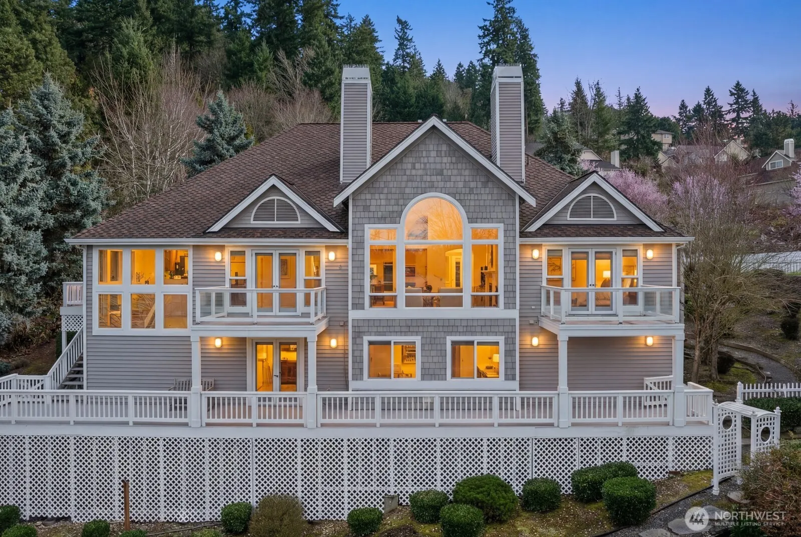 Property photo for 1665 204th Avenue Ne, Sammamish