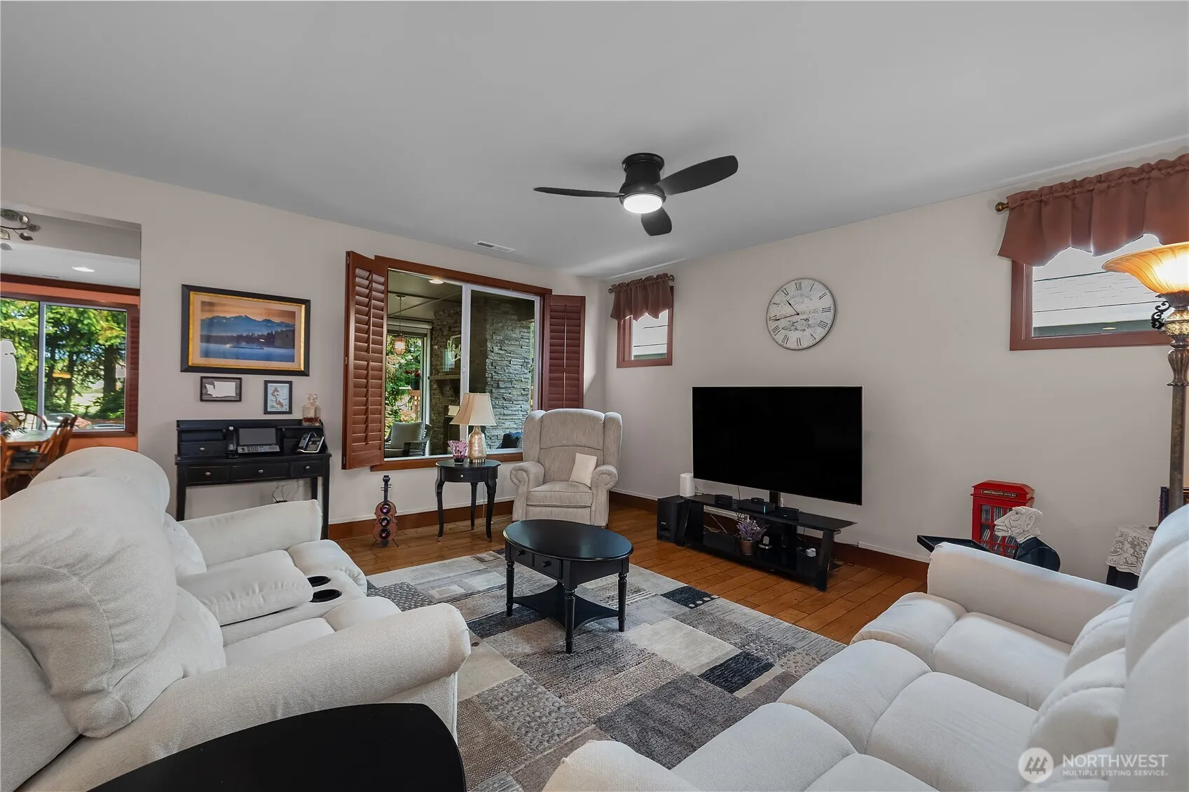 Property photo for 4805 Meriwood Drive Ne, Lacey photo 4